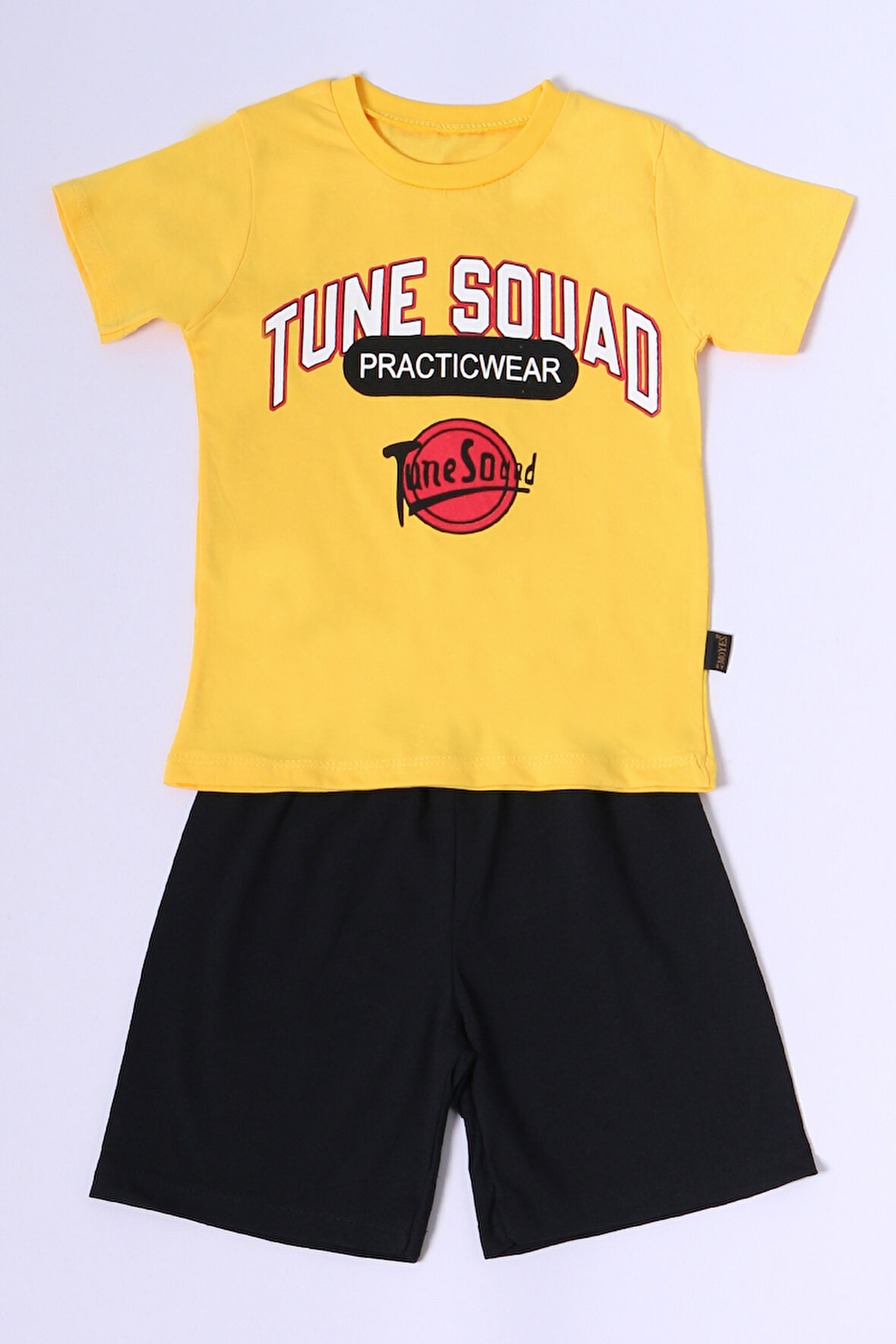 ERKEK ÇOCUK ŞORTLU TAKIM TUNE SQUAD BASKILI B81