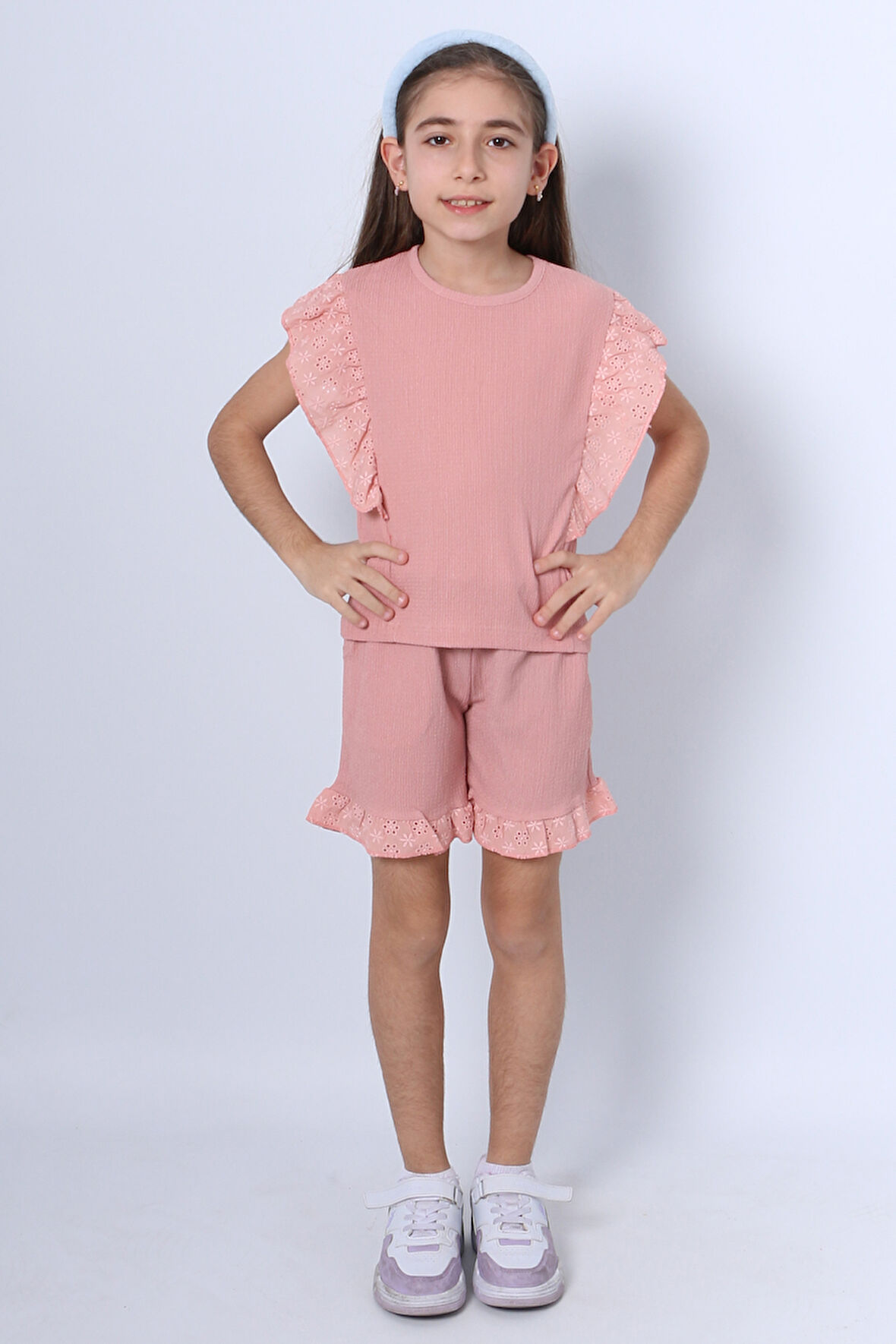 KIZ ÇOCUK ŞORTLU TAKIM DANTEL DETAYLI DÜZ RENK FIRFIRLI F24