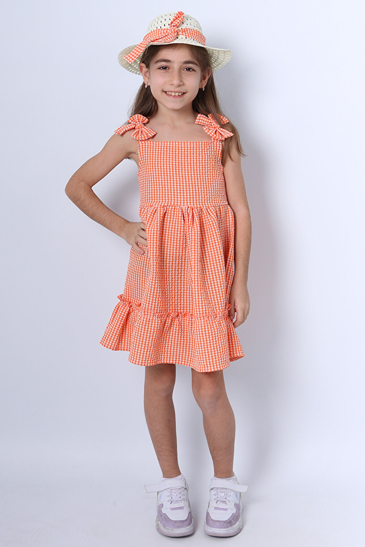 KIZ ÇOCUK ŞAPKALI ELBİSE KARELİ FİYONKLU B33