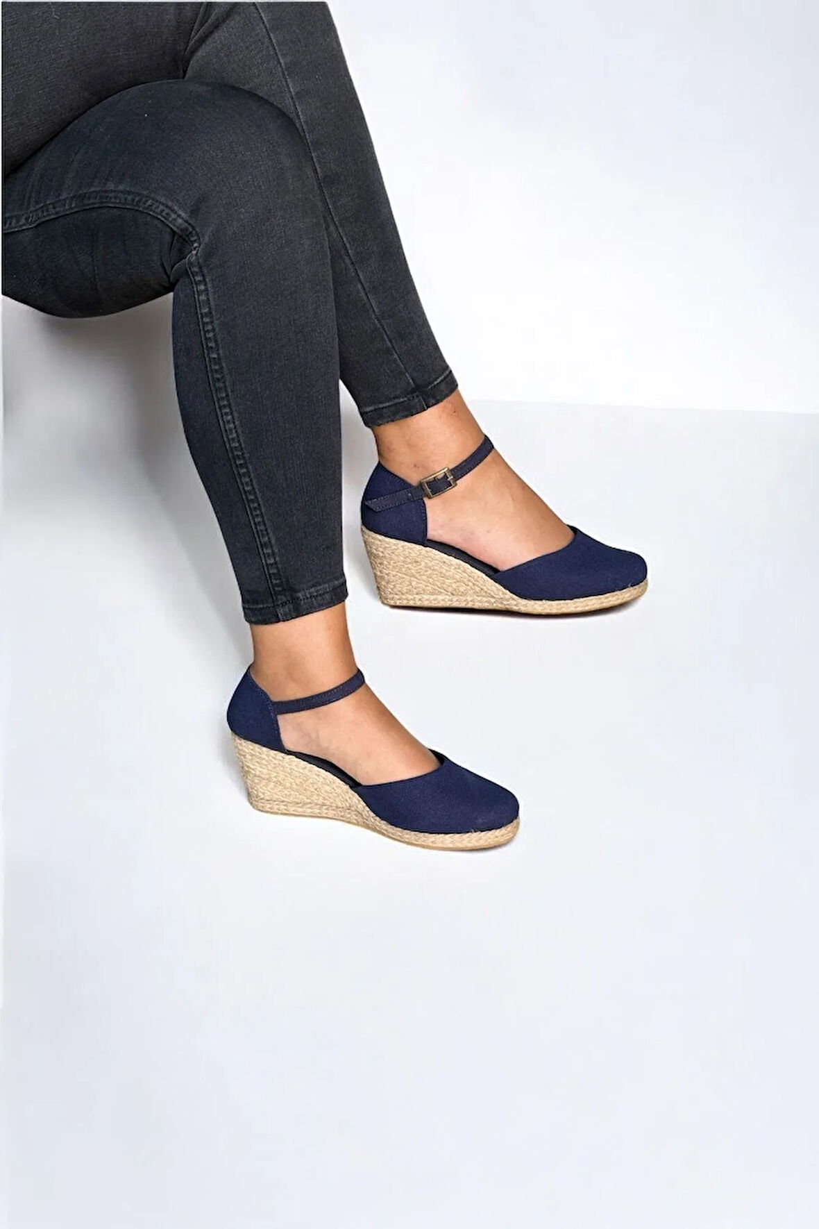 Kadın Keten Espadril Sandalet – Düz Form, Yazlık Dolgu Topuk