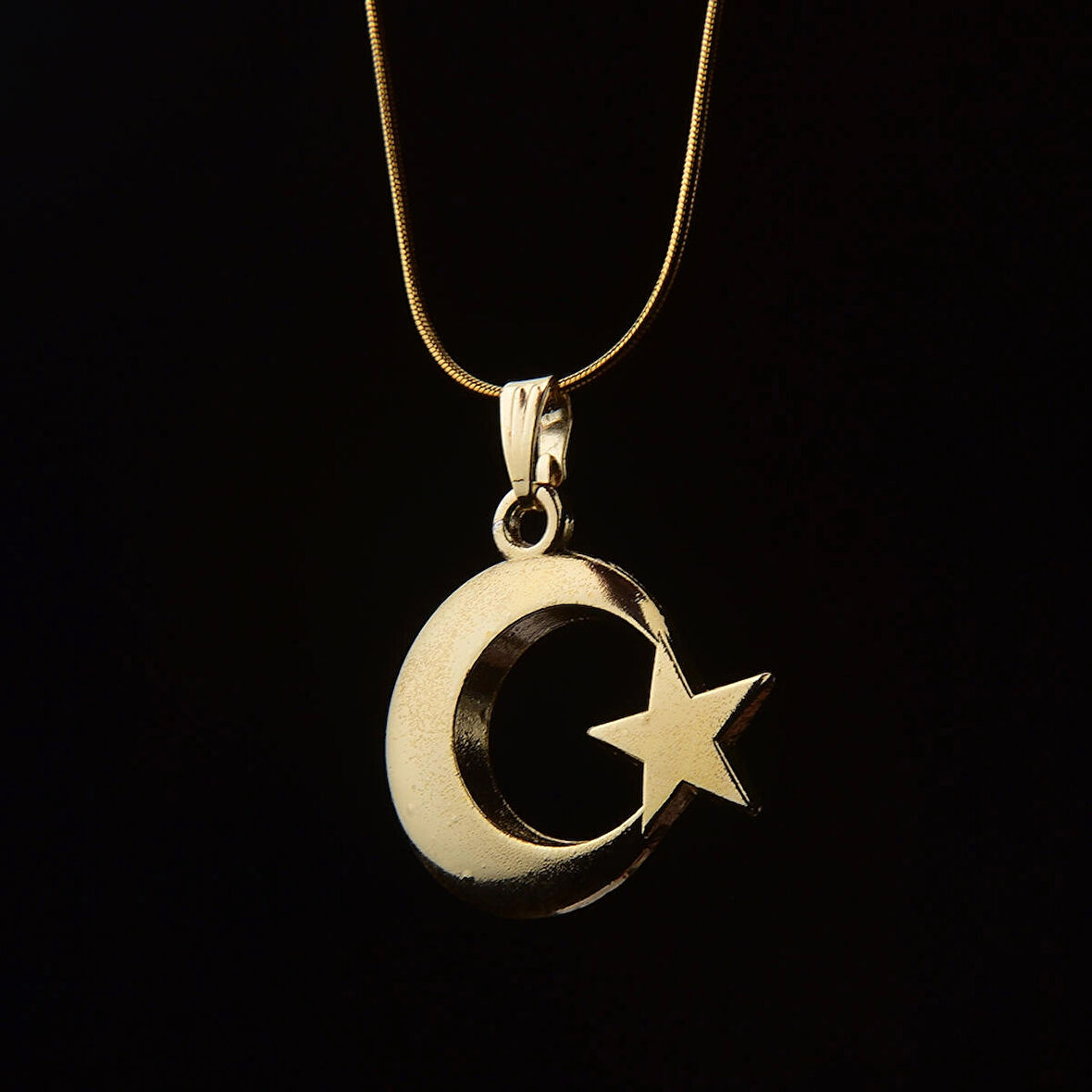 Ay Yıldız Sarı Çelik Kadın Kolye Takı Aksesuar