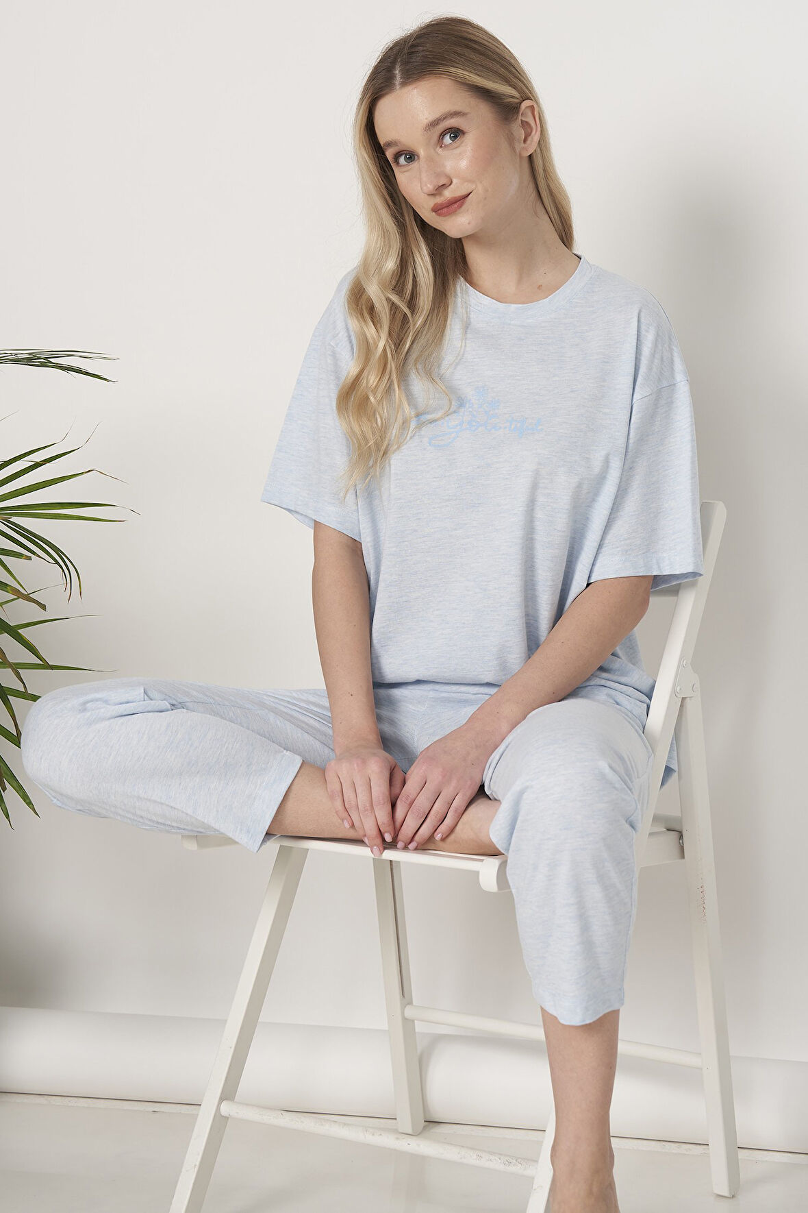 Kadın Viskon Kısa Kol Baçası Kısa Baskılı Düz Paça Pijama Takımı