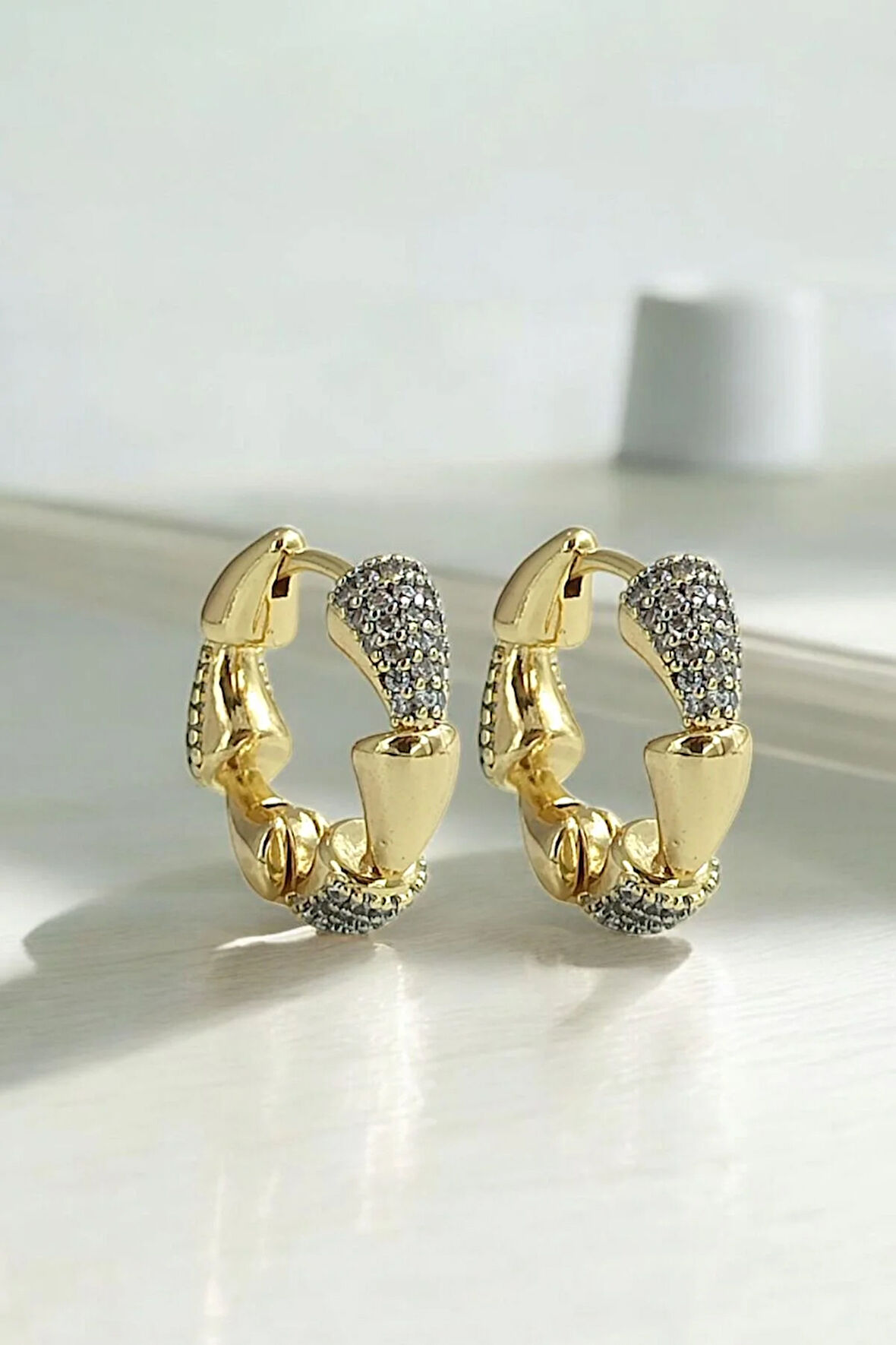 Gold Şık Kadın Küpe