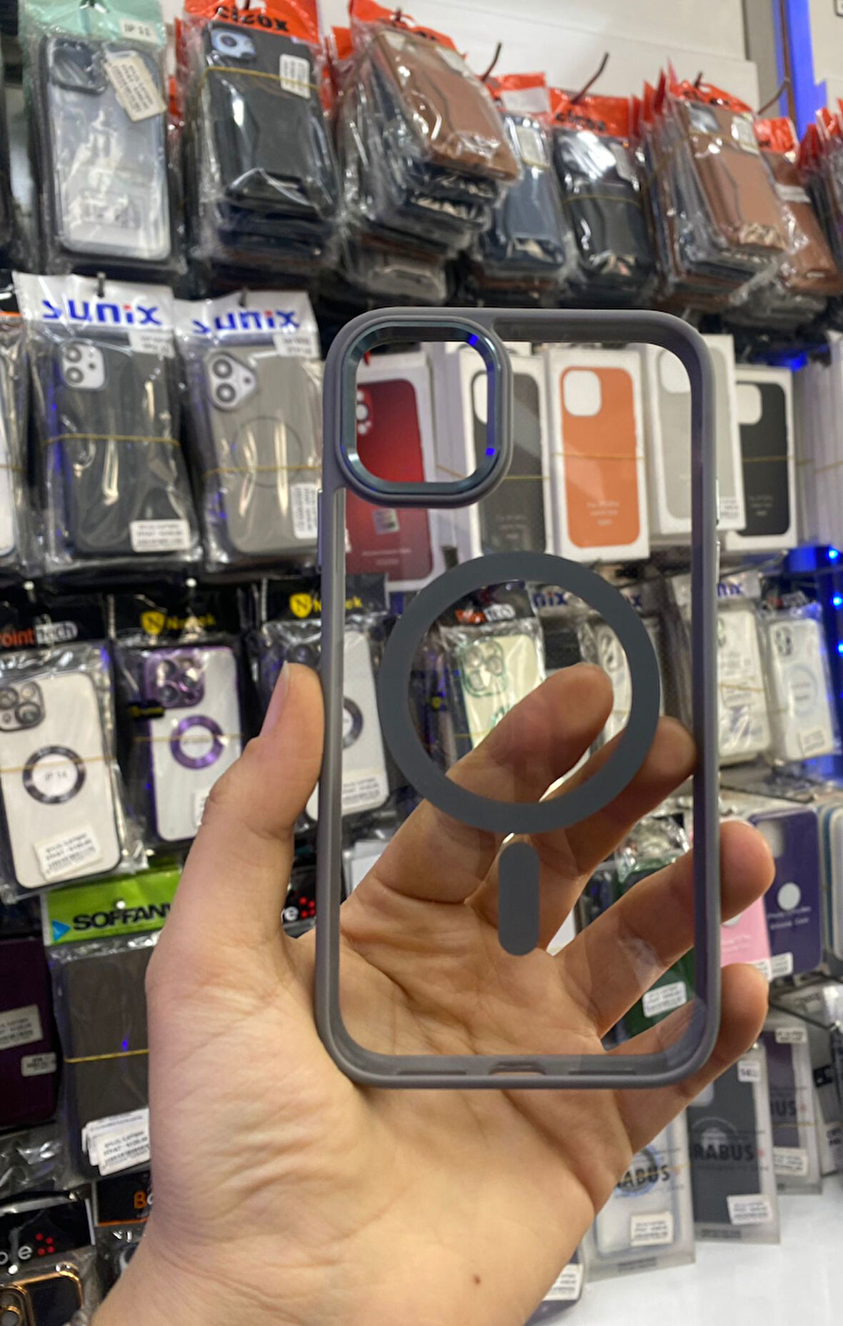 İPHONE 15 PRO UYUMLU MAGSAFE ÖZELLİK BYSL SERT KAPAK GRİ