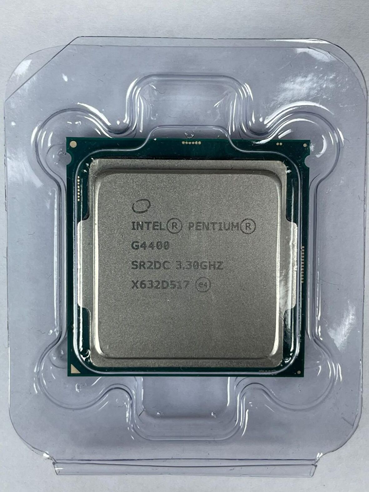 Intel Pentium G4400 3.3 GHz LGA1151 3 MB Cache 54 W İşlemci Tray