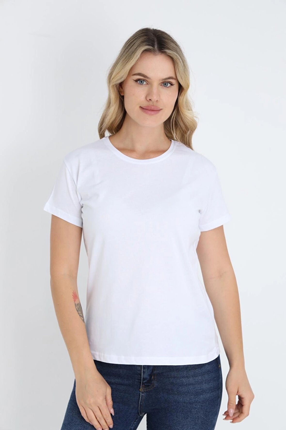 nefes alabilen %100 pamuk bisiklet yaka regular fit normal kesim baskısız basic tişört