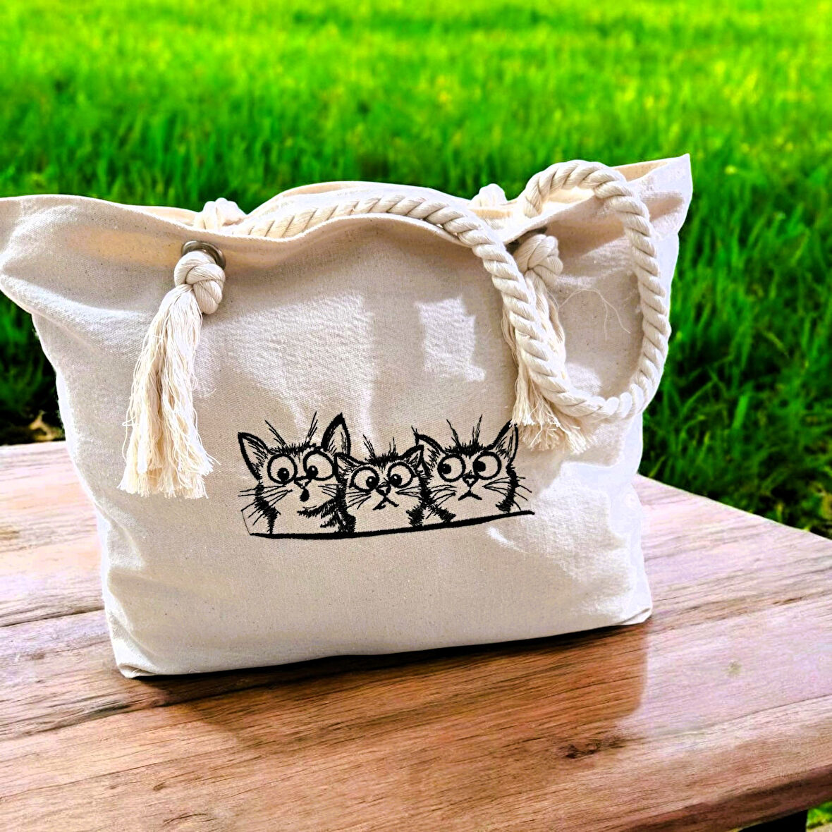 MERAKLI KEDİ  NAKIŞLI BEZ ÇANTA