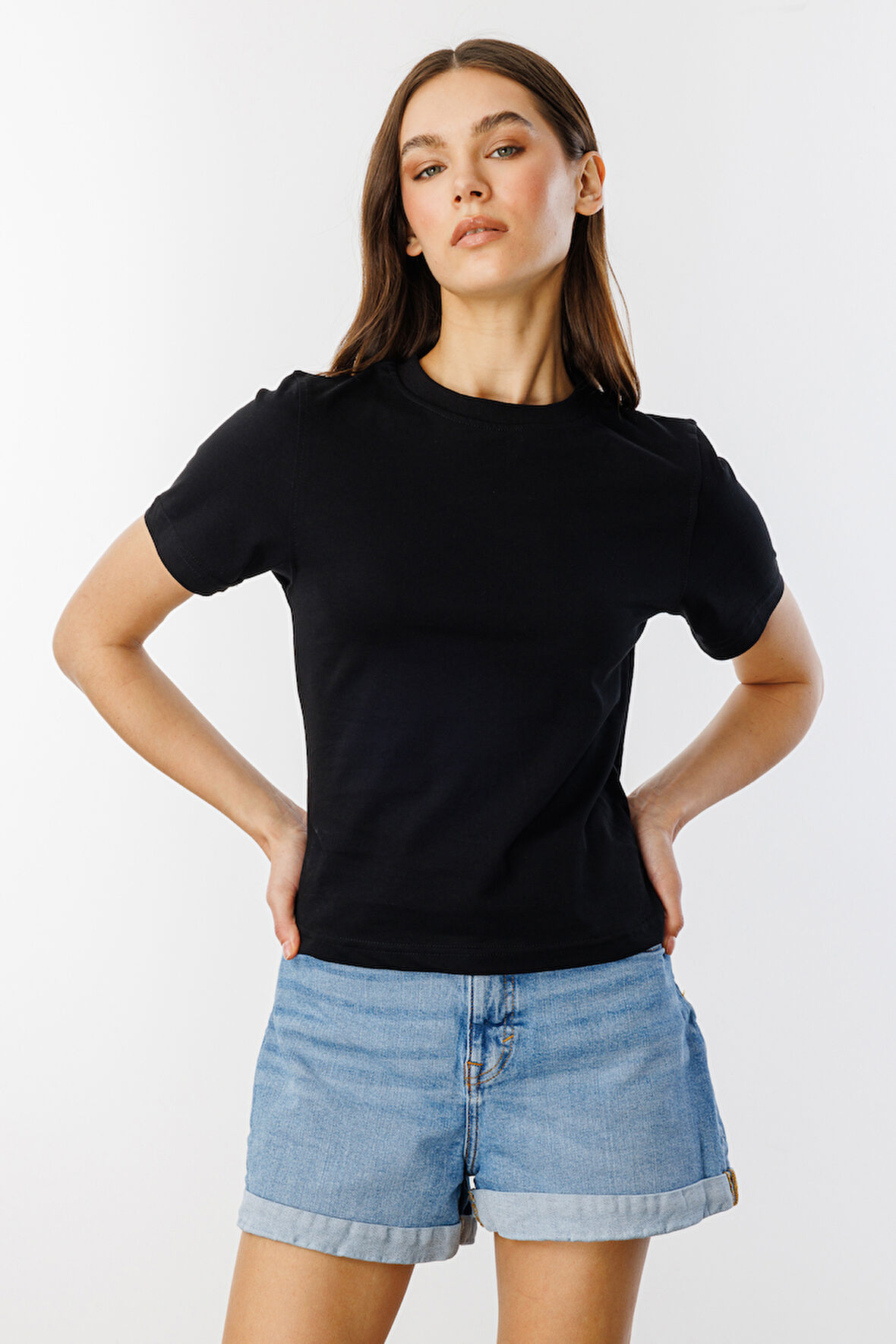 Kadın T-shirt Kısa Kollu Organik Pamuklu Bisiklet Yaka Crop T-shirt KADIN-T-SHIRT