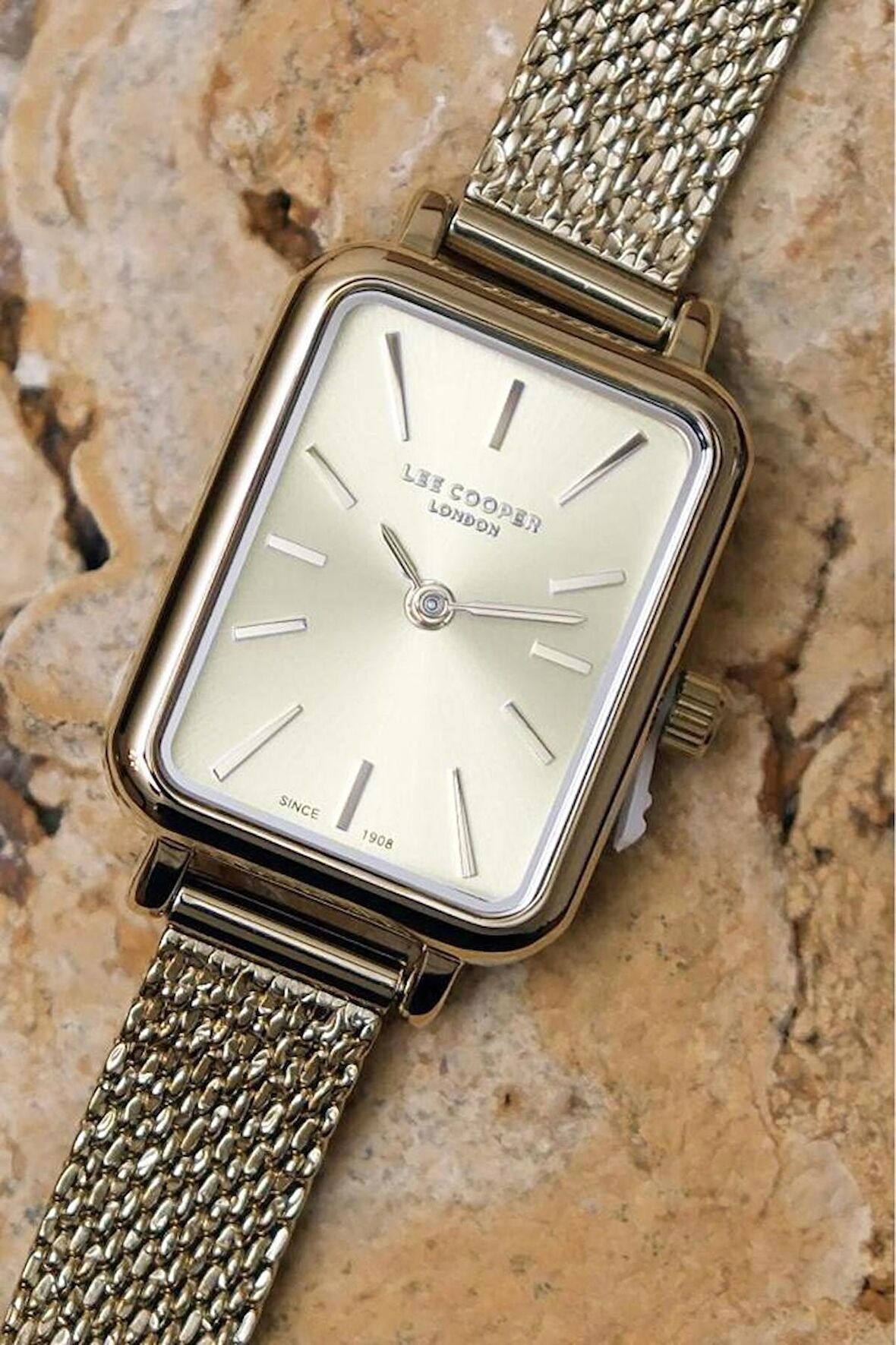 Lee Cooper LC07815 Dikdörtgen 6 Renk Hasır Kordon Kadın Kol Saati 