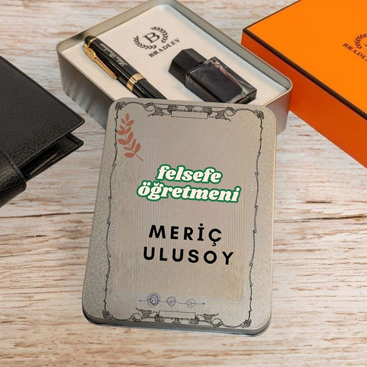 Felsefe Öğretmenine Özel Metal Kutulu Dolma Kalem Seti – Şık ve Anlamlı Hediye