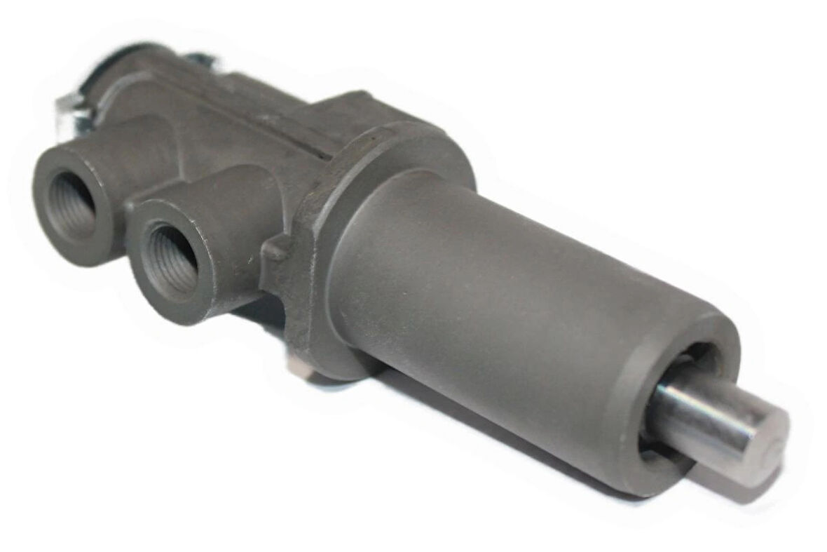 Volvo FH12 FH16 FM7 FM9 FM10 FM12 NH12 İçin Debriyaj Pedal Valfi 1653156 Clutch Control Valve