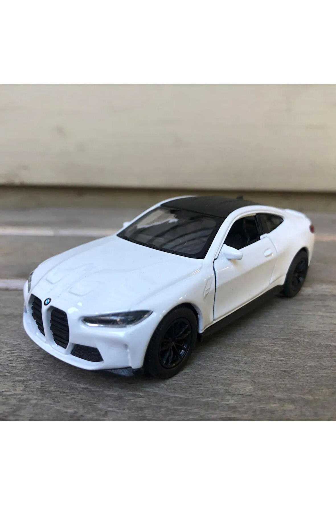 Welly Bmw M4 1/36 Ölçek Diecast Metal Araba Model Araba Oyunca Araba 12 Cm