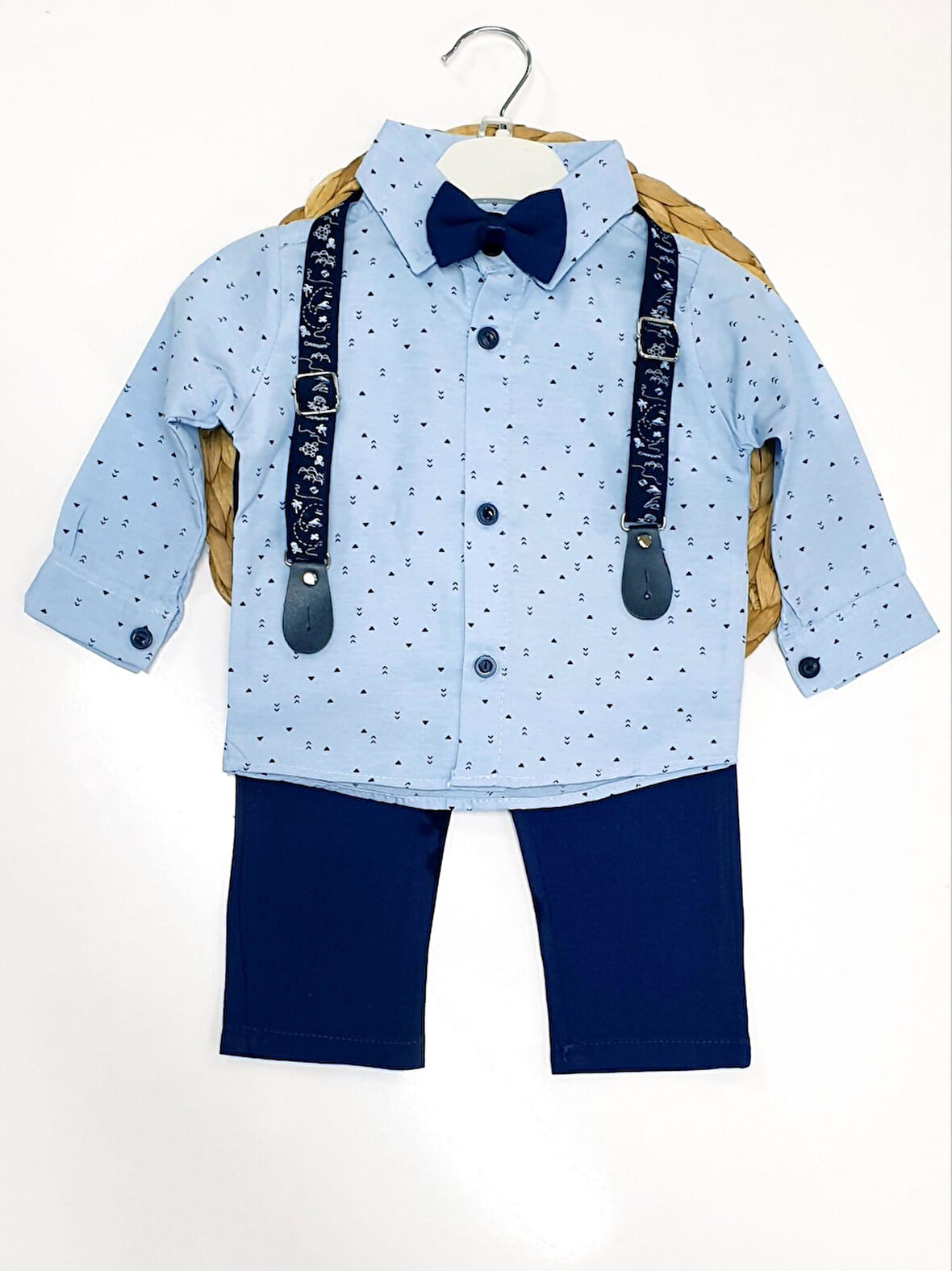 Papyonlu Askılı Erkek Çocuk Takım Elbise