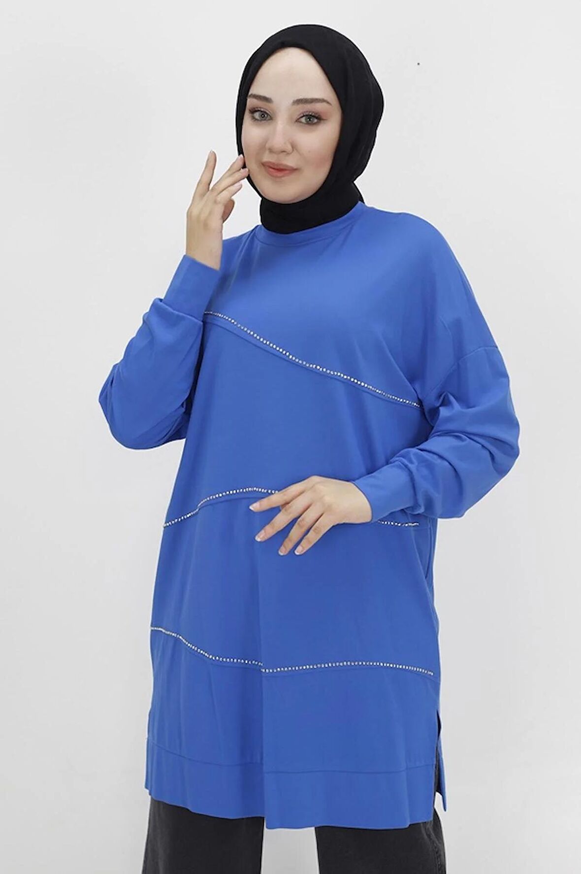 CYLN10466 PUANE VİSKON KUMAŞ ÖNÜ TAŞ ŞERİTLİ TESETTÜR TUNİK