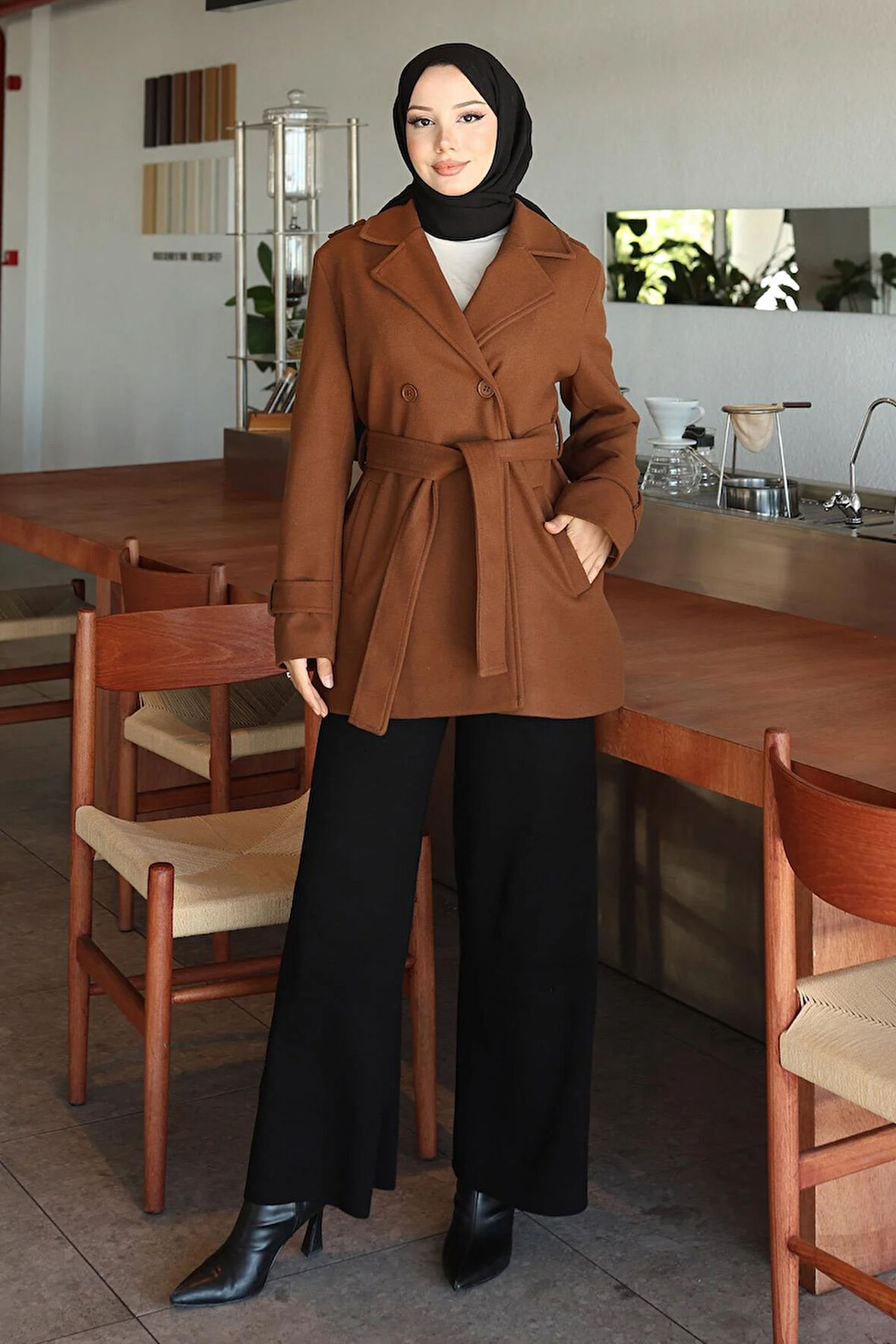 Düğme Detaylı Kaşe Kaban Kahverengi 19274