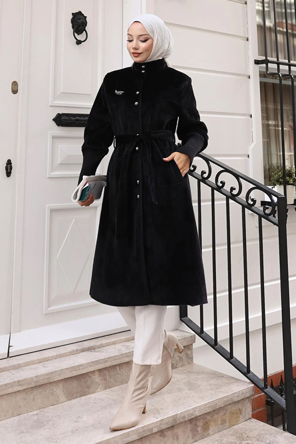 Broş Detaylı Kaban Siyah 19279