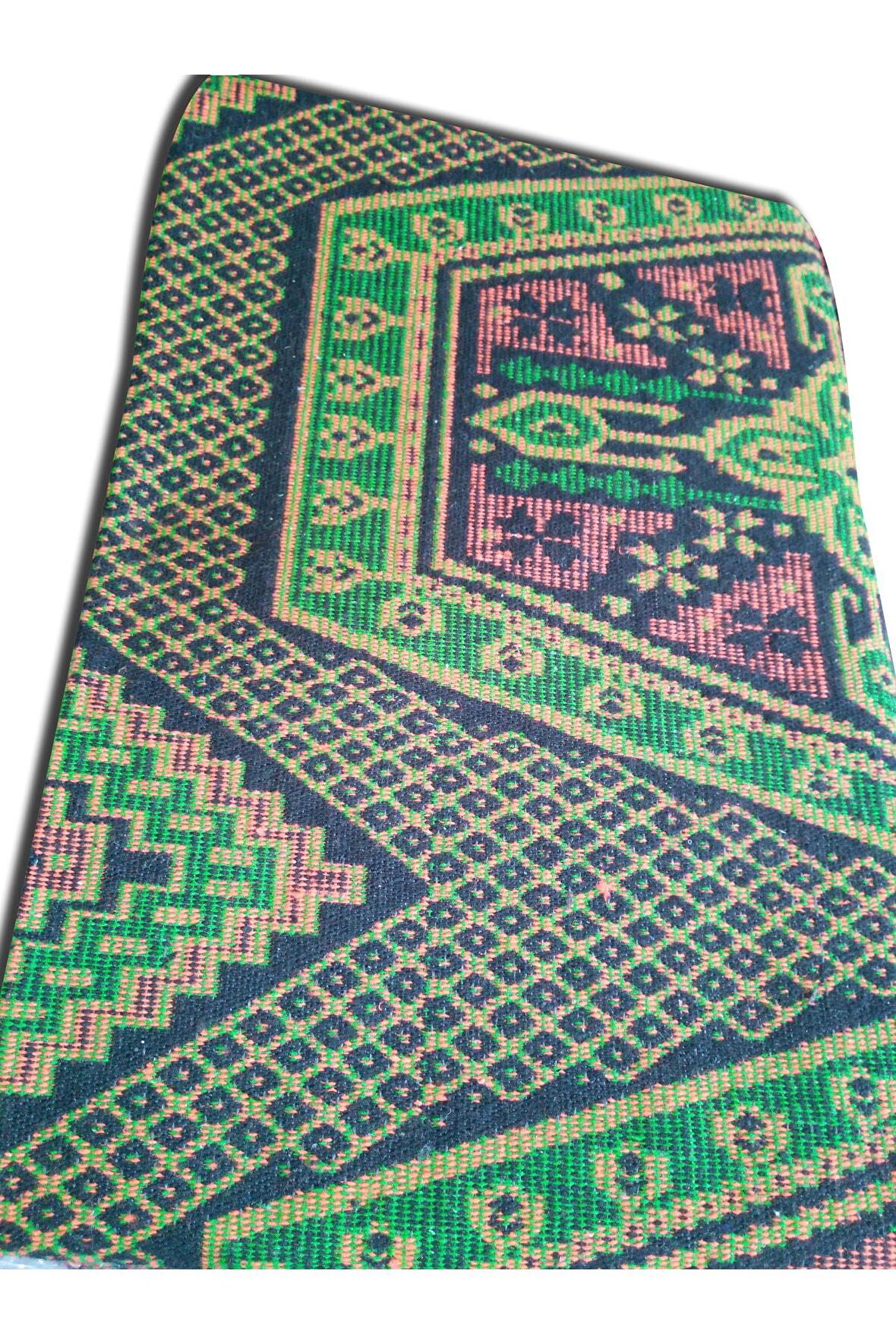 5 Metrekare Makine Dokuması Ekonomik Kilim, Parkta, Bahçede, Piknikte Ve Evlerde