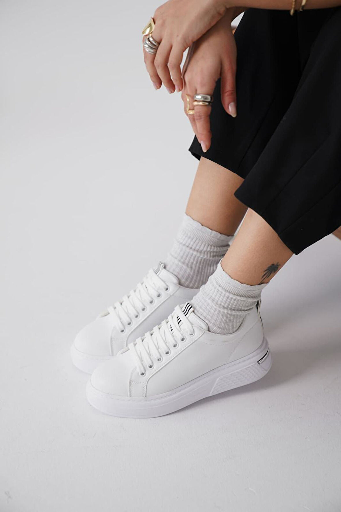 Günlük Kadın Sneaker | Kalın Taban & Şerit Detaylı