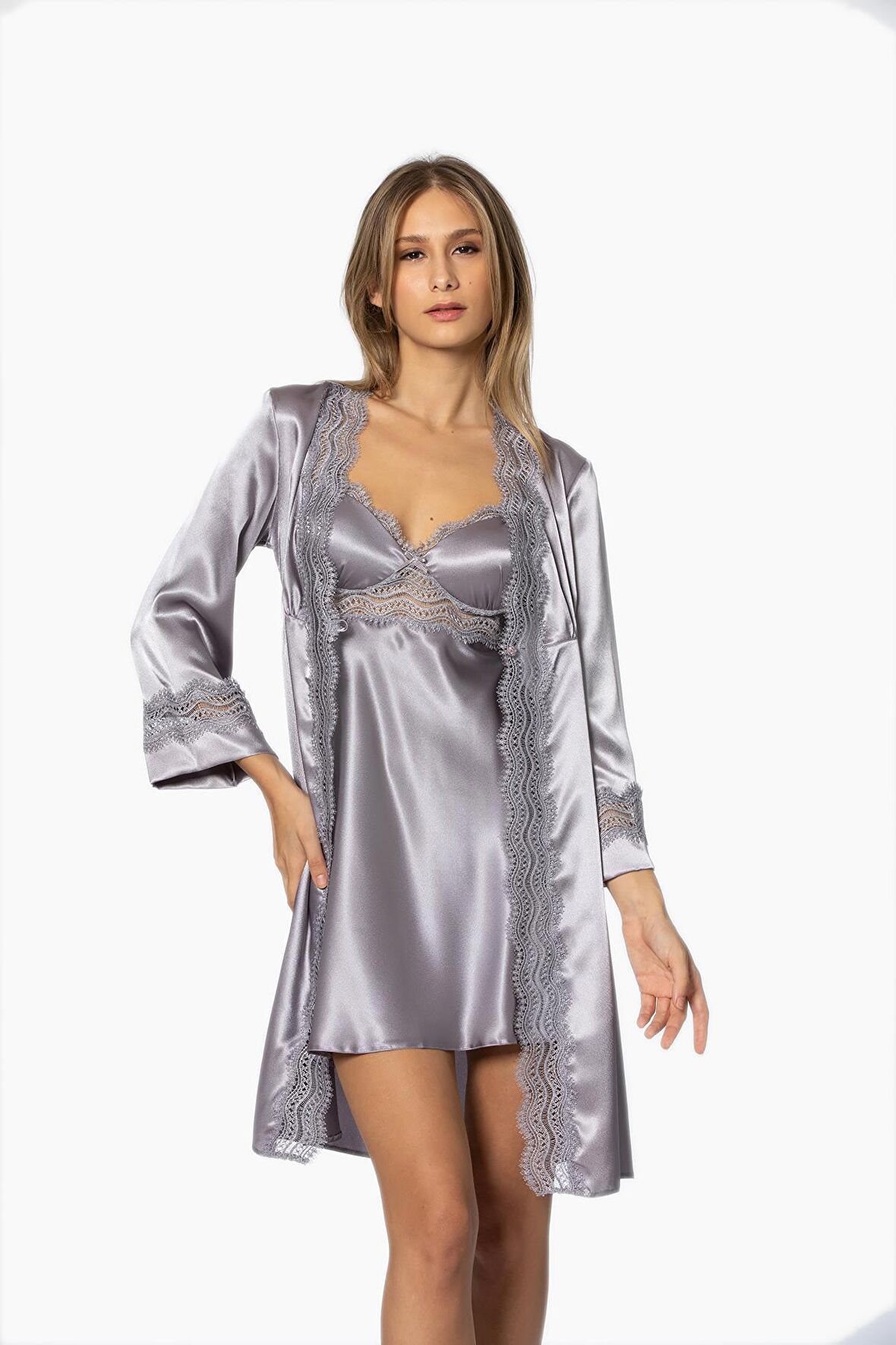 Kadın Royal Saten Altılı Çeyiz Seti 6010