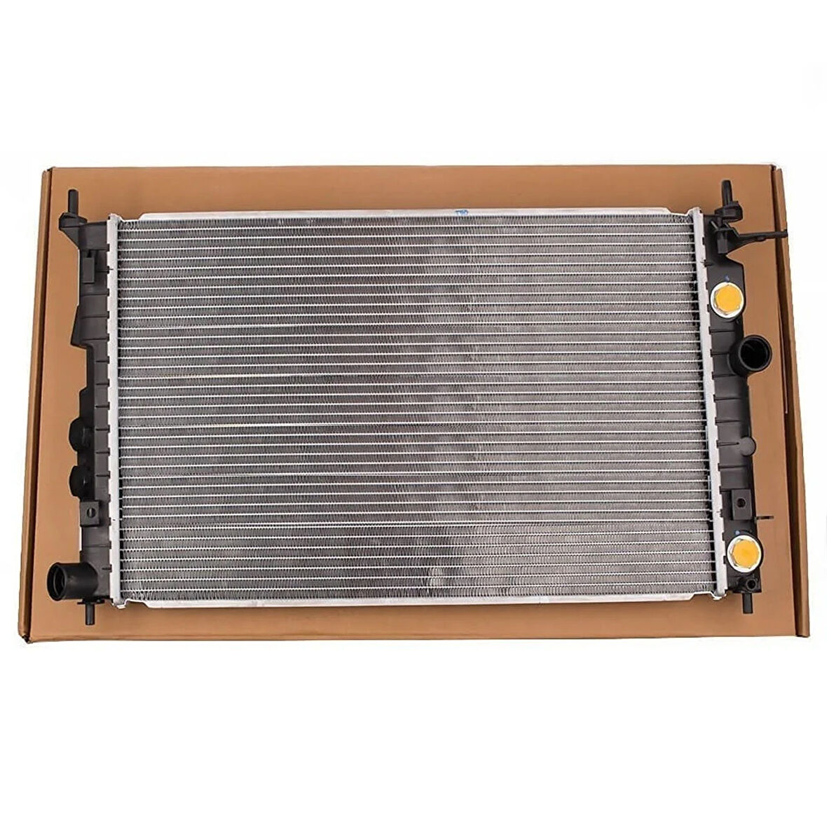 Opel Astra F 1.6 Benzinli Otomatik Motor Su Radyatörü Behr 