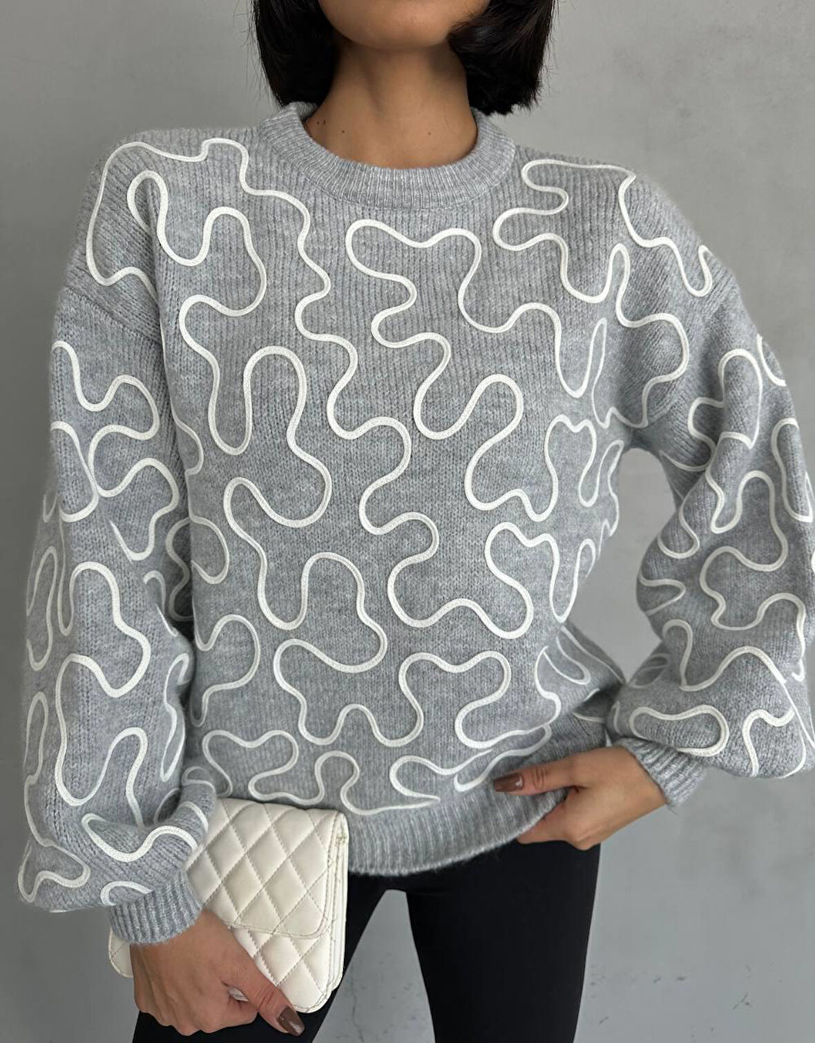 Explode - Kadın Gri Beyaz Desenli Balon Kol Oversize Triko Kazak