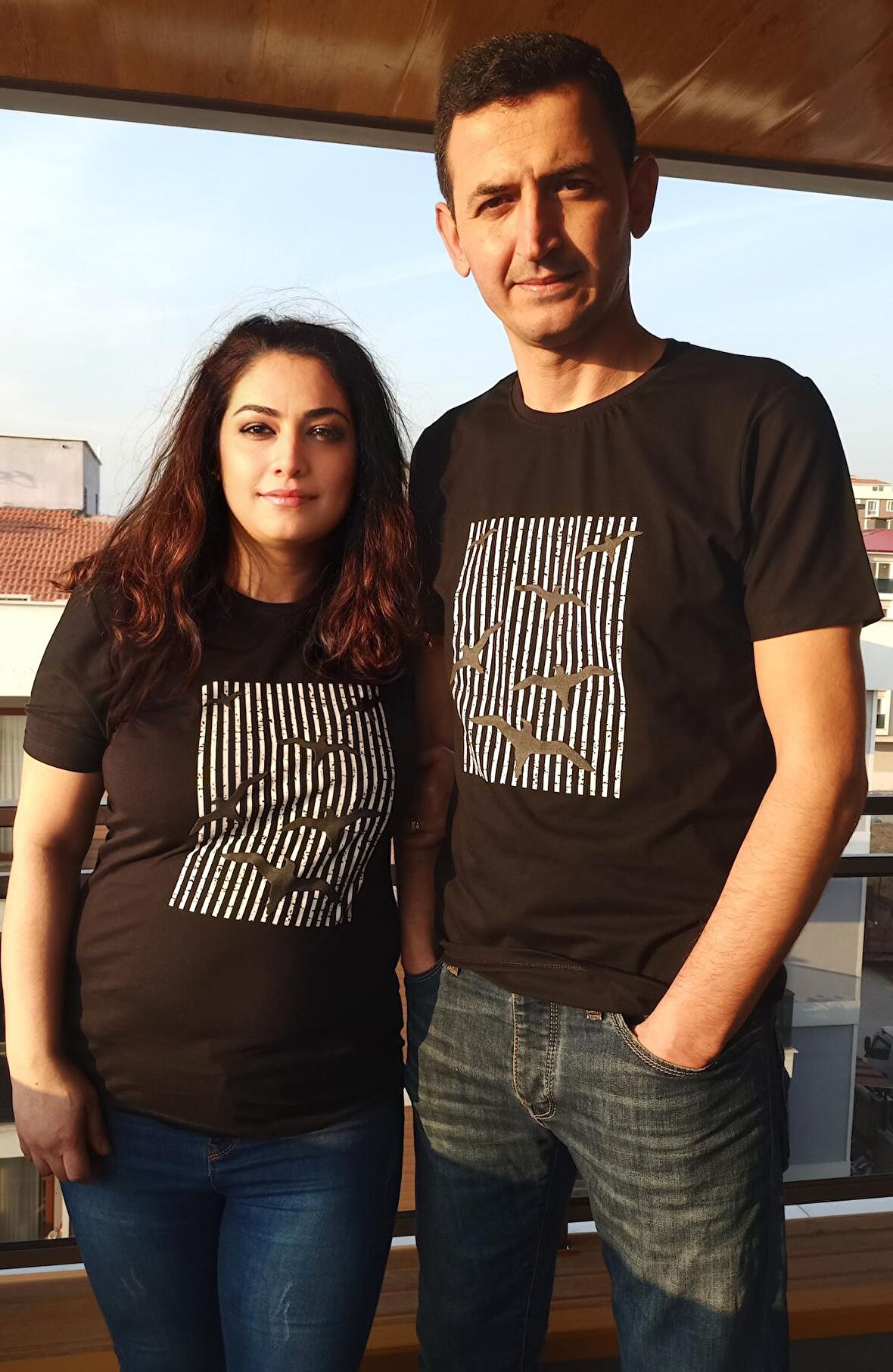 Sevgili Kombini Çift Unicex t-shirt kuş kabartmalı desenSiyah