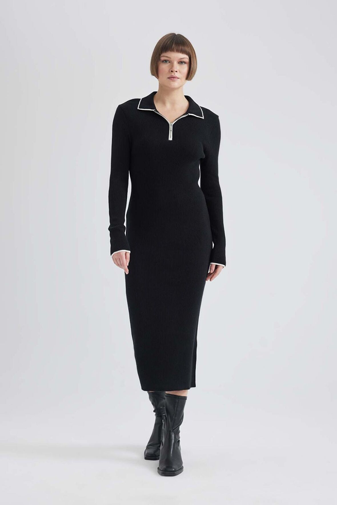 DeFacto Regular Fit Polo Yaka Yarım Fermuarlı Uzun Kollu Maxi Elbise C1493AX24SPBK27