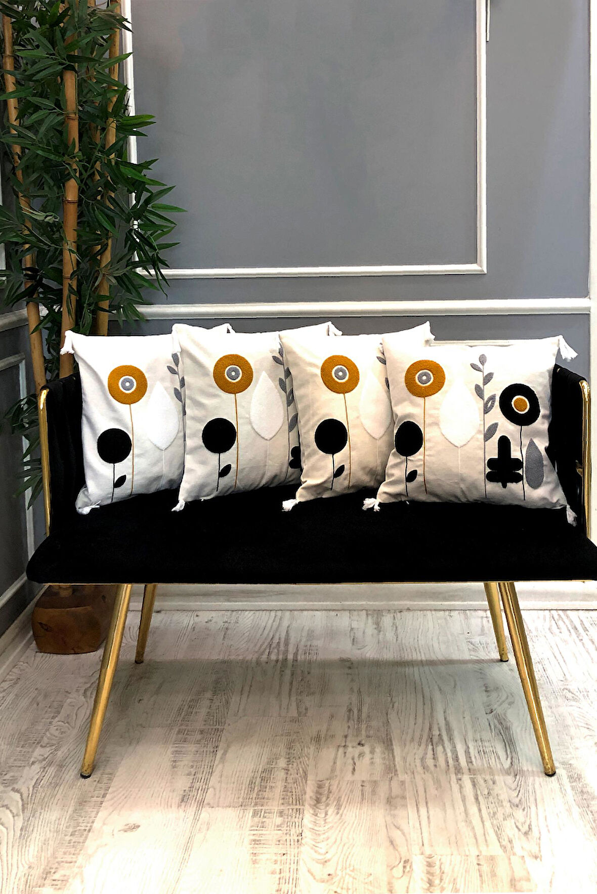 Nakışlı Püsküllü Dekoratif Kırlent Kılıfı Takımı (4 Parça - 43x43 cm) NKK001