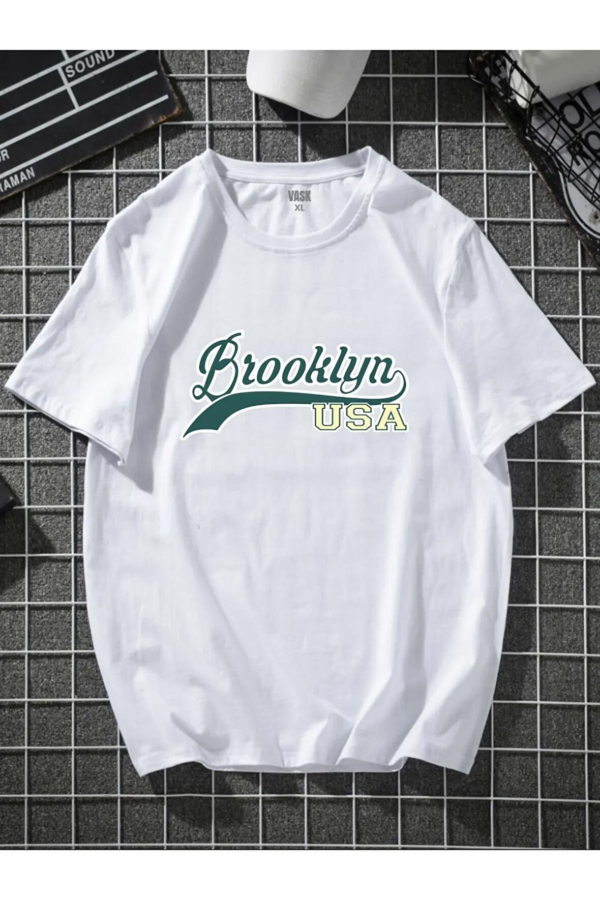 Oversize Unisex Brooklyn Pamuklu Bisiklet Yaka Tişört