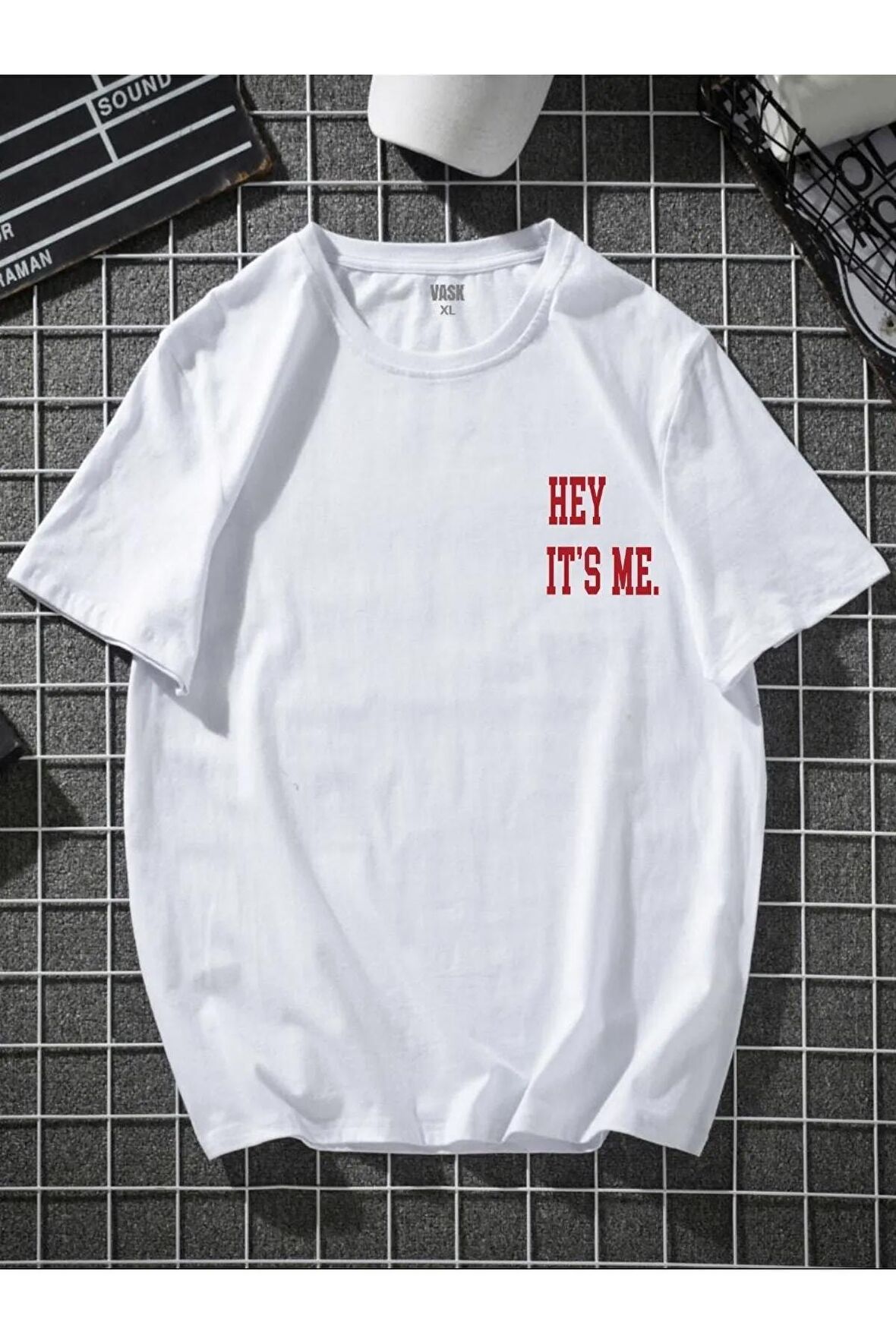 Unisex Hey It's Me Oversize Tshirt