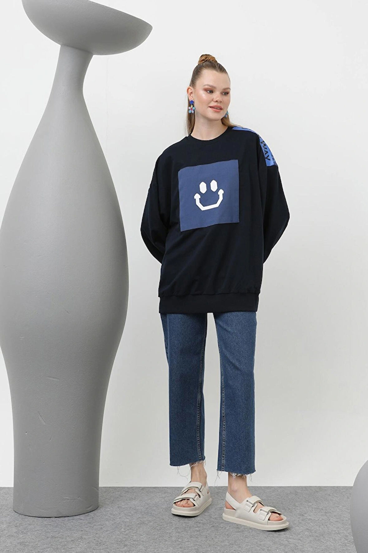 Puane İki İplik Kumaş Smile Baskılı Oversize Tesettür Sweatshirt