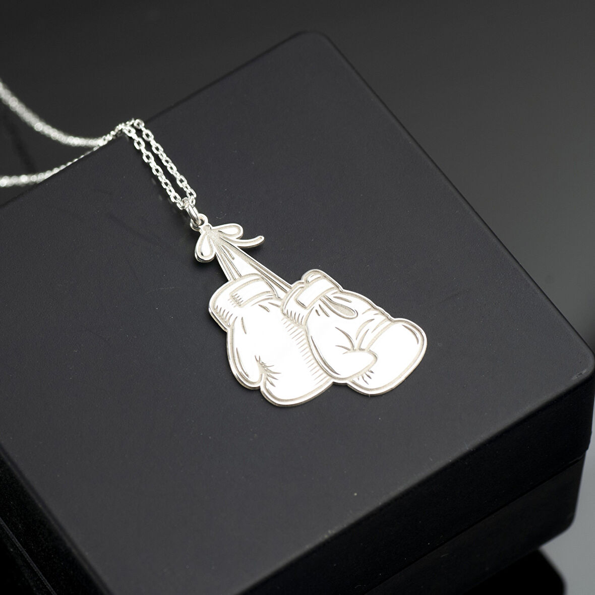 925 Ayar Gümüş Boks Eldiveni Kolye Özel Tasarım