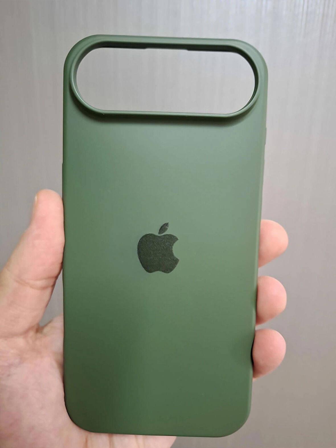 iPhone AIR Uyumlu Silikon İçi Kadife Logolu Lansman Kılıf