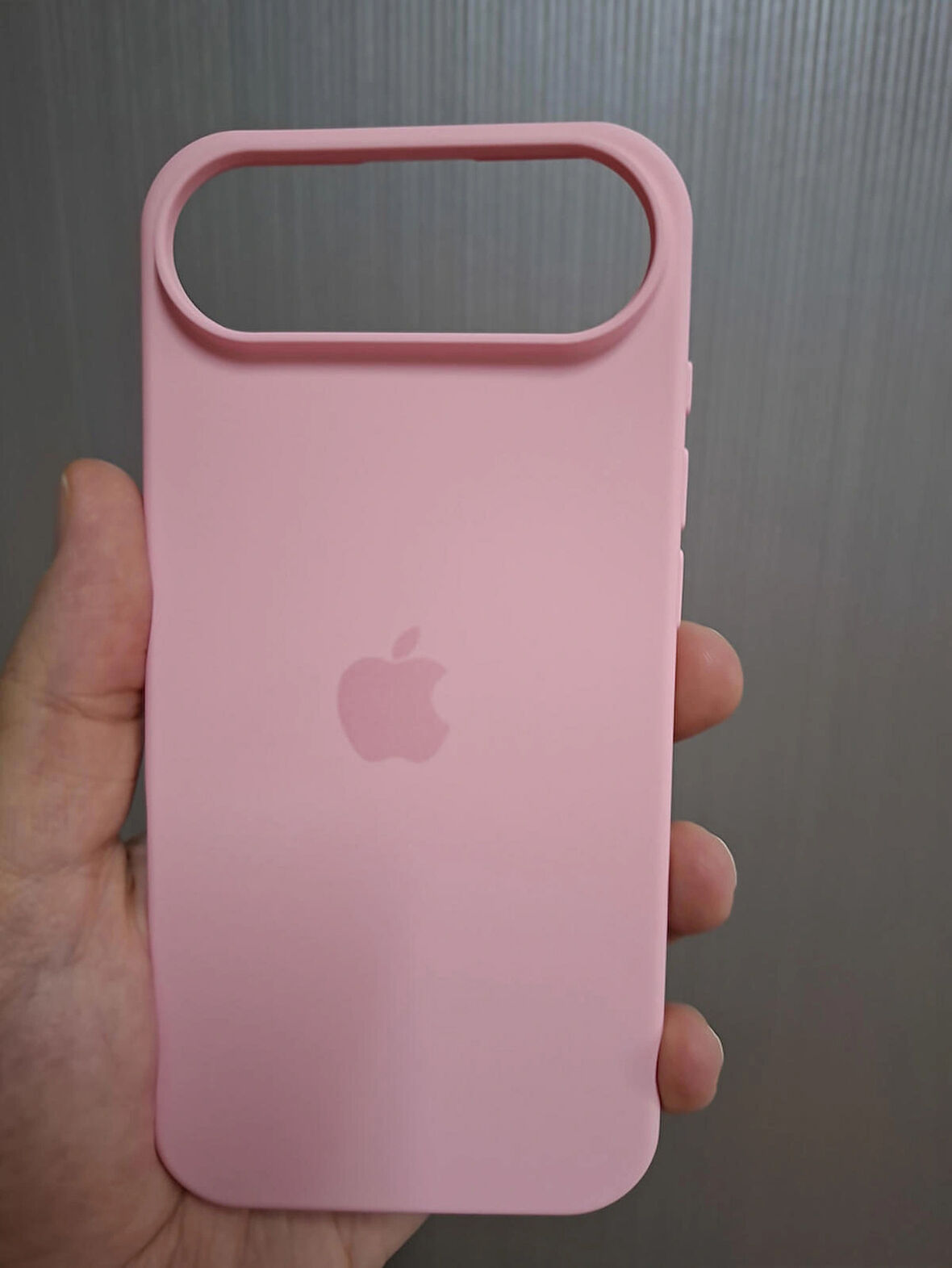 iPhone AIR Uyumlu Silikon İçi Kadife Logolu Lansman Kılıf