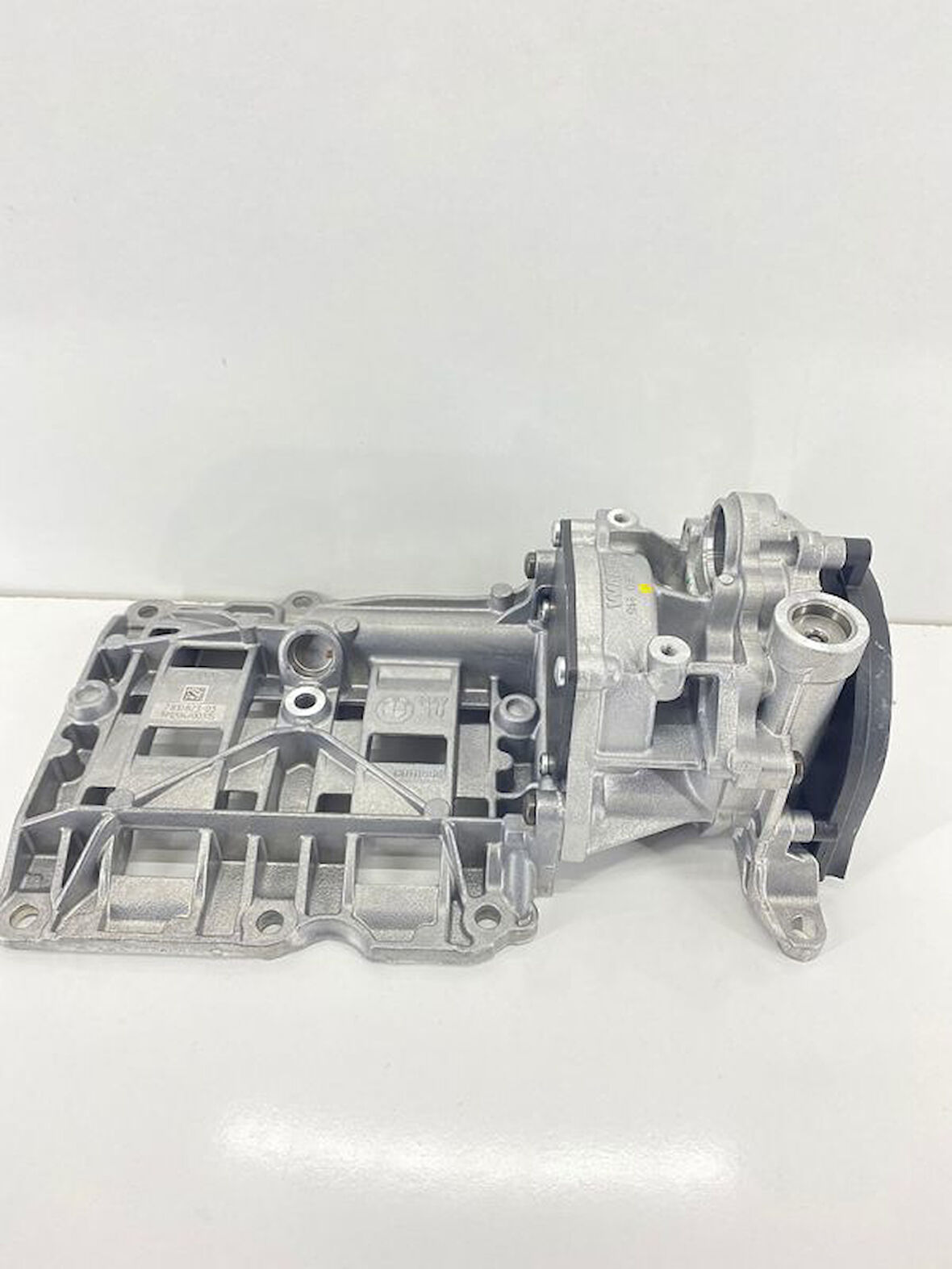 PIERBURG 7.24808.29.0-YAG POMPASI BMW 116D N47 F20 2012 > 11417810823_/618