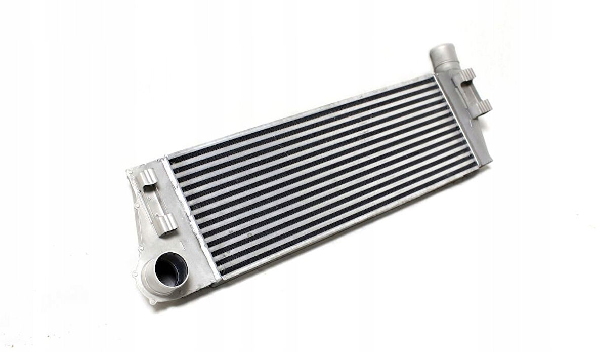 KALE 348300-INTERCOOLER RENAULT MEGANE II 1.5 DCI > 8200115540///-3870