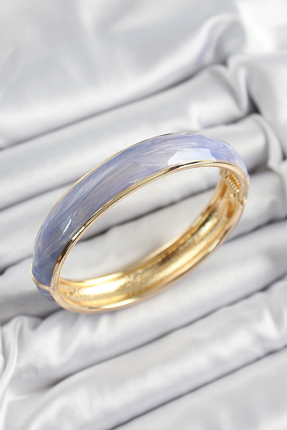 Pirinç Mavi Mor Mineli Mermer Desen Model Gold Renk Kadın Kelepçe