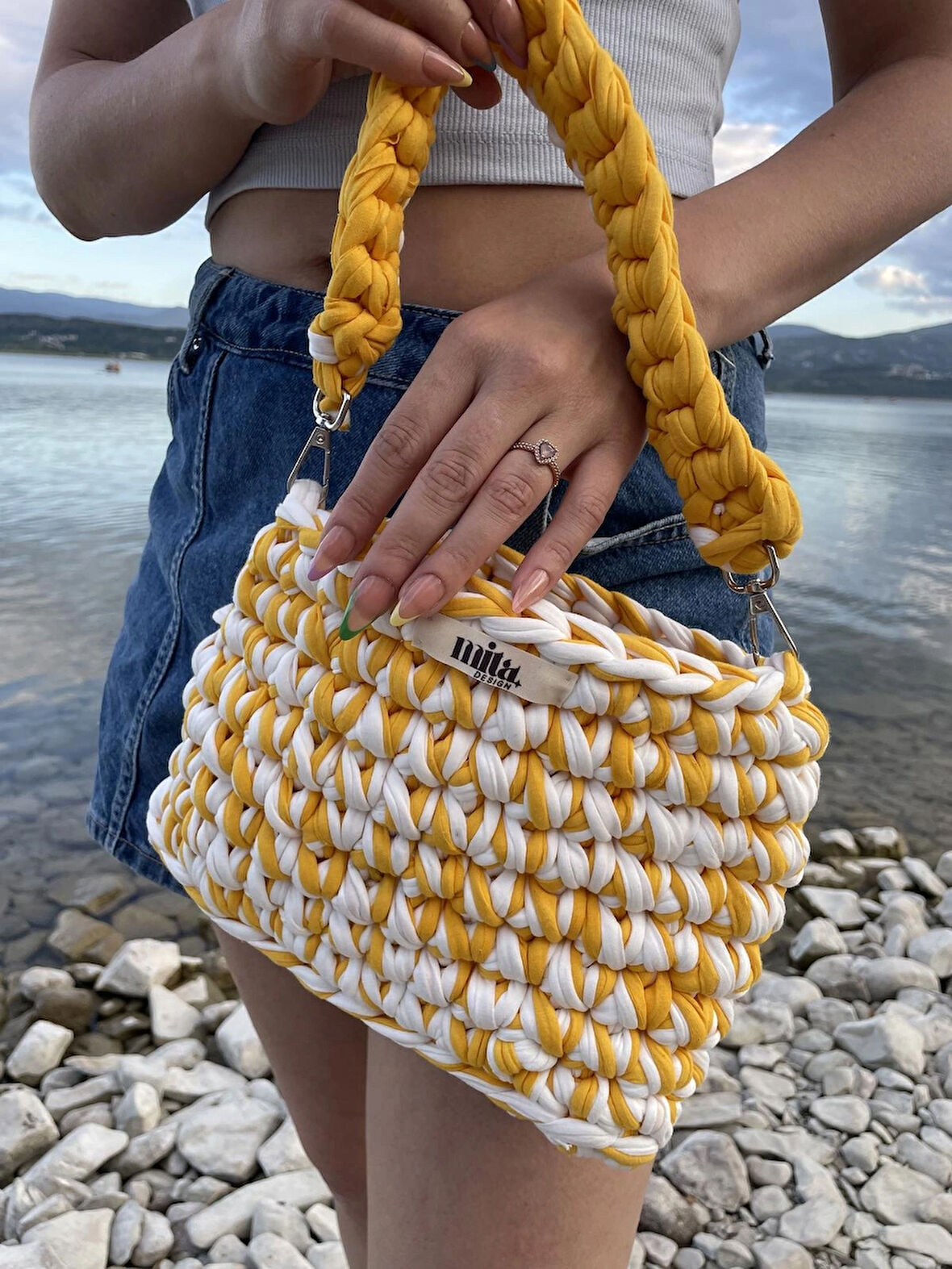 Özel Tasarım El Yapımı Sarı&Beyaz El Çantası