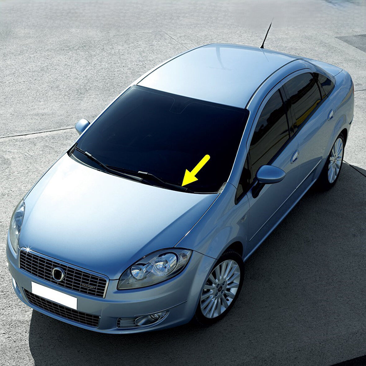 Fiat Linea 2007-2018 Silecek Silgi Kolu Ön Cam Sol Sürücü Tarafı