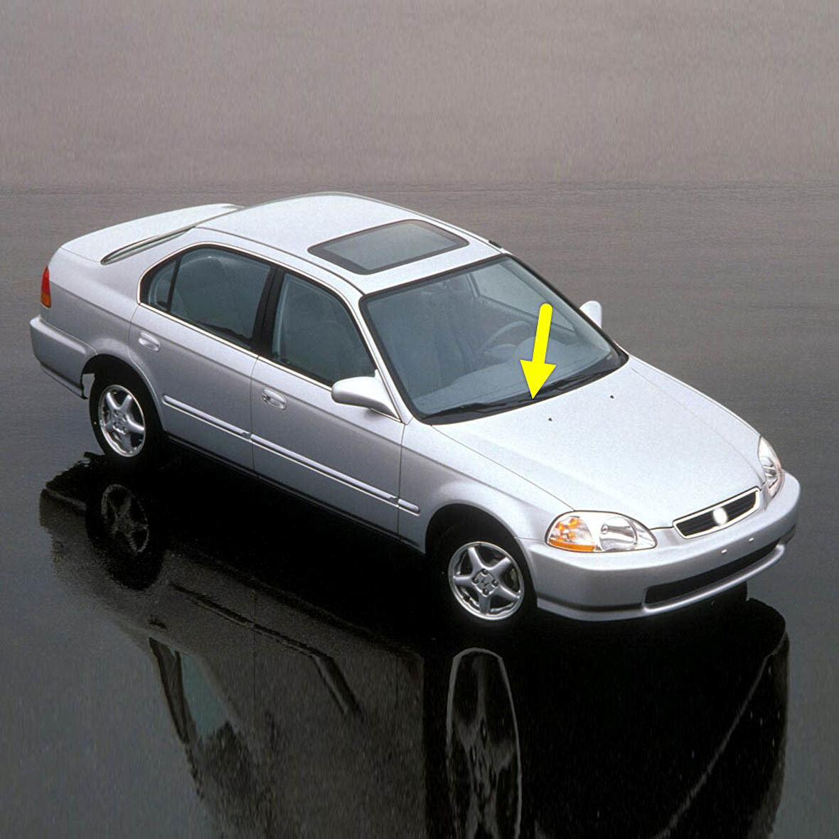 Honda Civic 1995-2000 Ön Cam Silecek Kolu Sağ Sürücü Tarafı