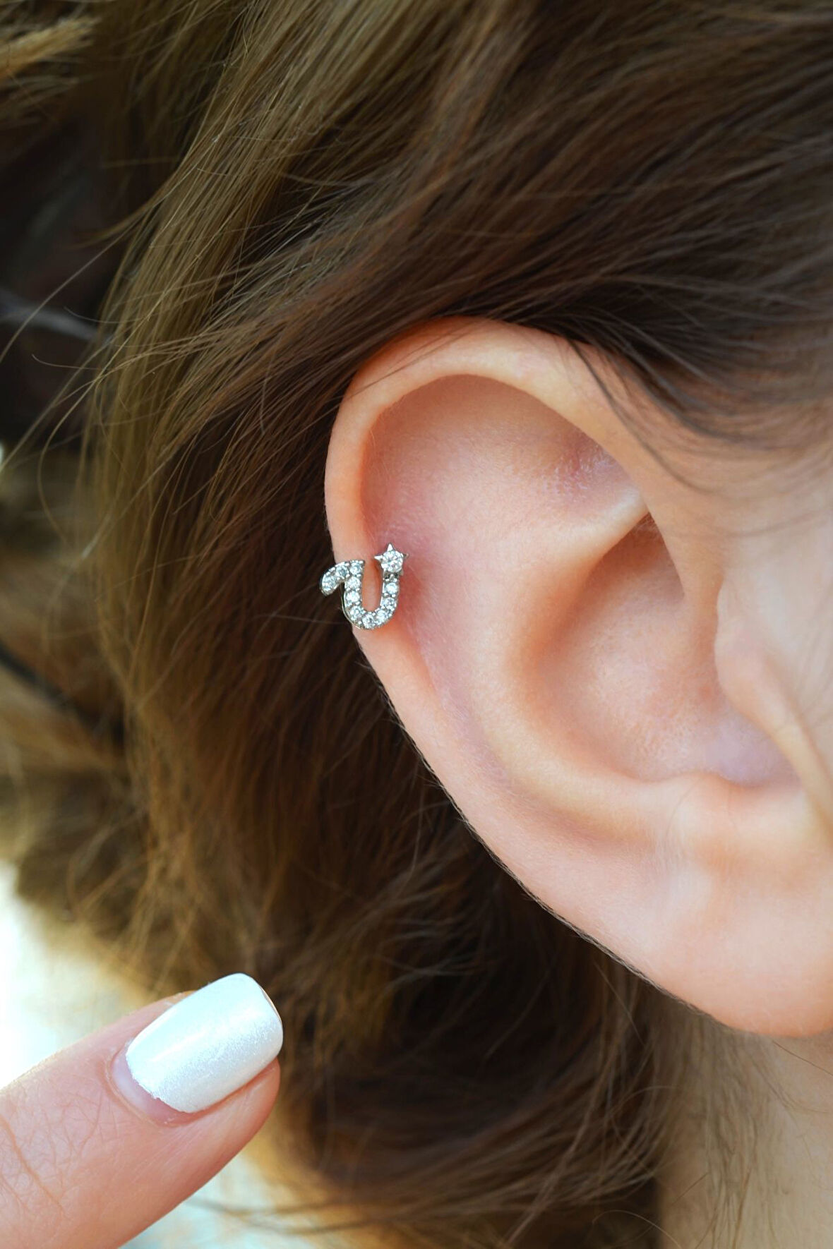 U Harfi Piercing Gümüş Renkli Harf Piercing U