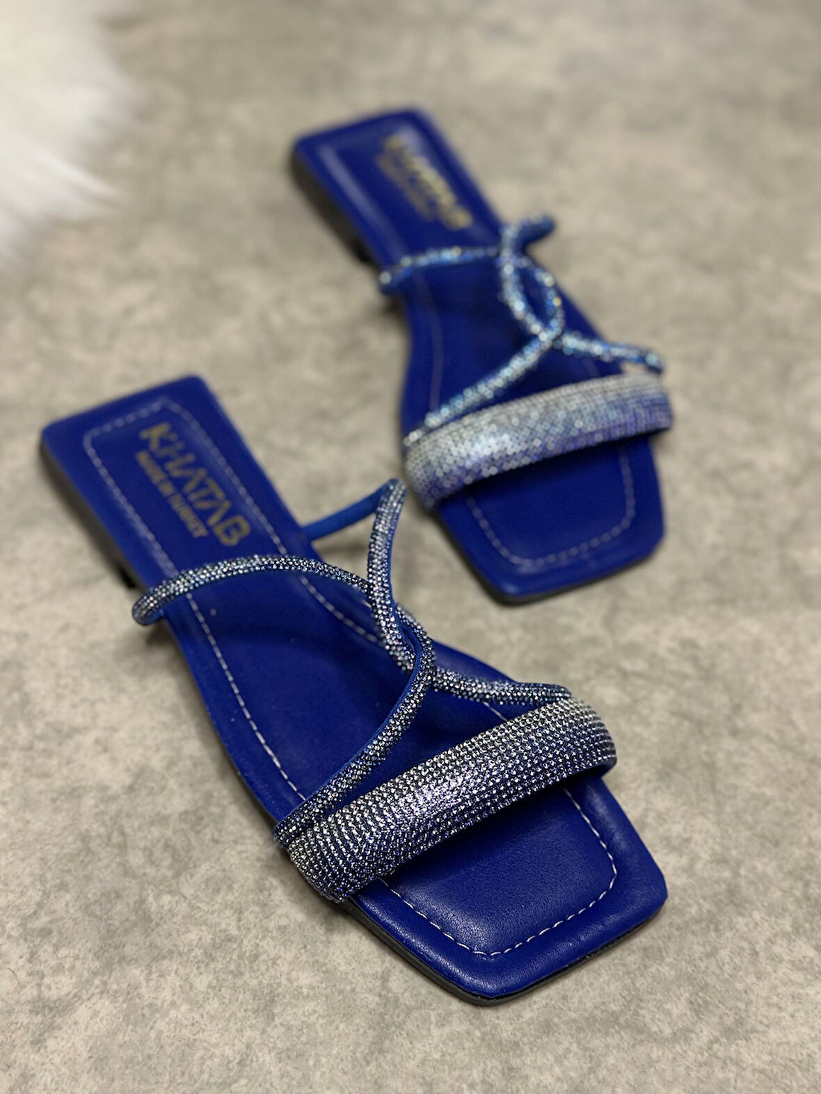 Günlük Kadın Terlik Çapraz Taşlı Tek Bantlı Küt Burunlu Alçak Topuklu Rahat Taban Hafif Yazlık 19