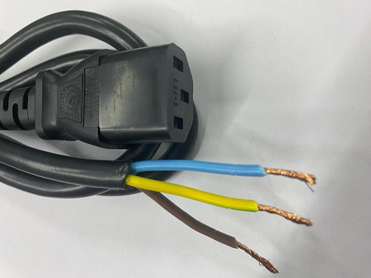 C13 Power Dişi Fişli Kablo 1.5 metre