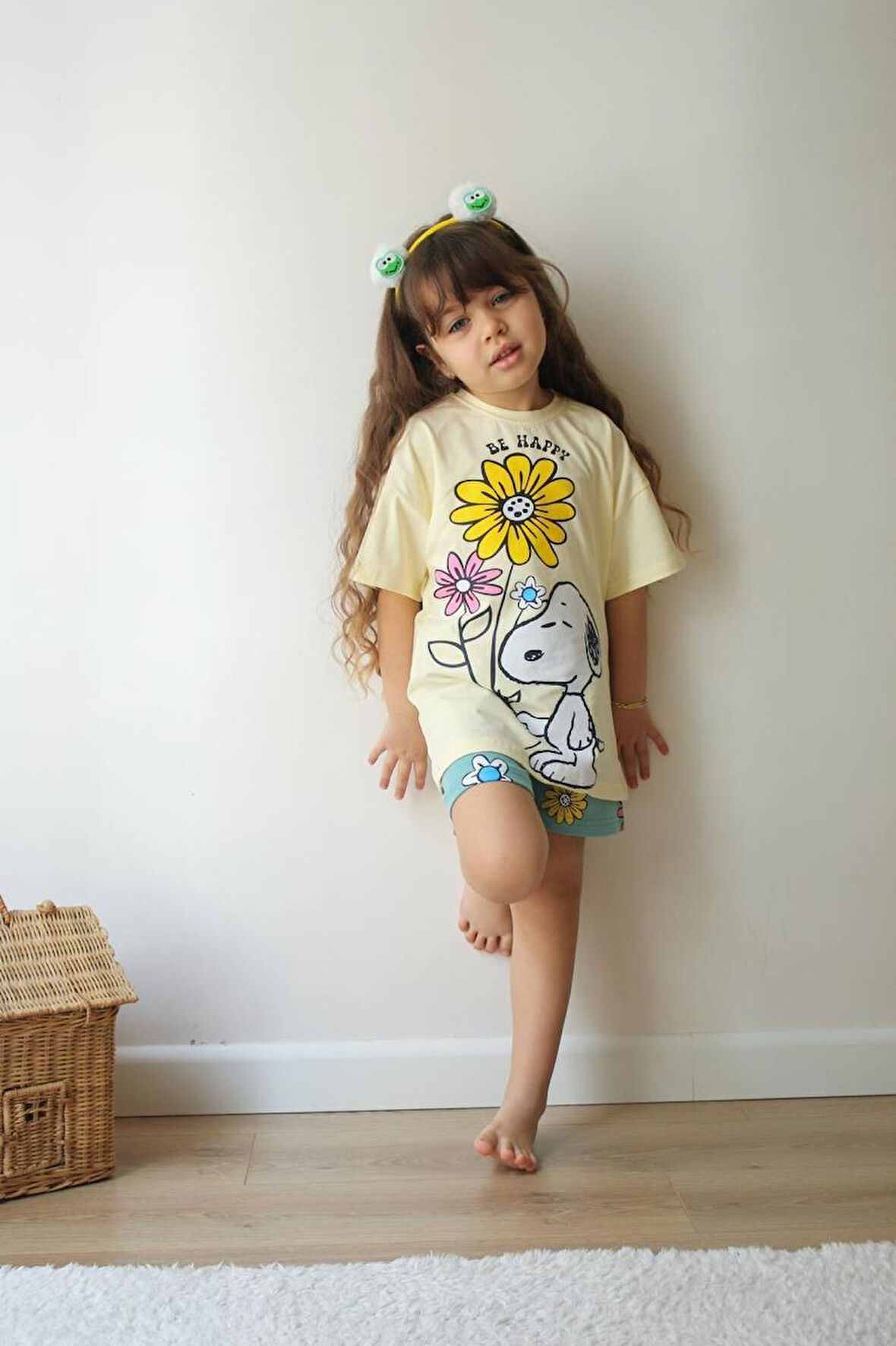 KIZ ÇOCUK SNOOPY MODELLİ BASKILI ŞORTLU PAMUK TAKIM