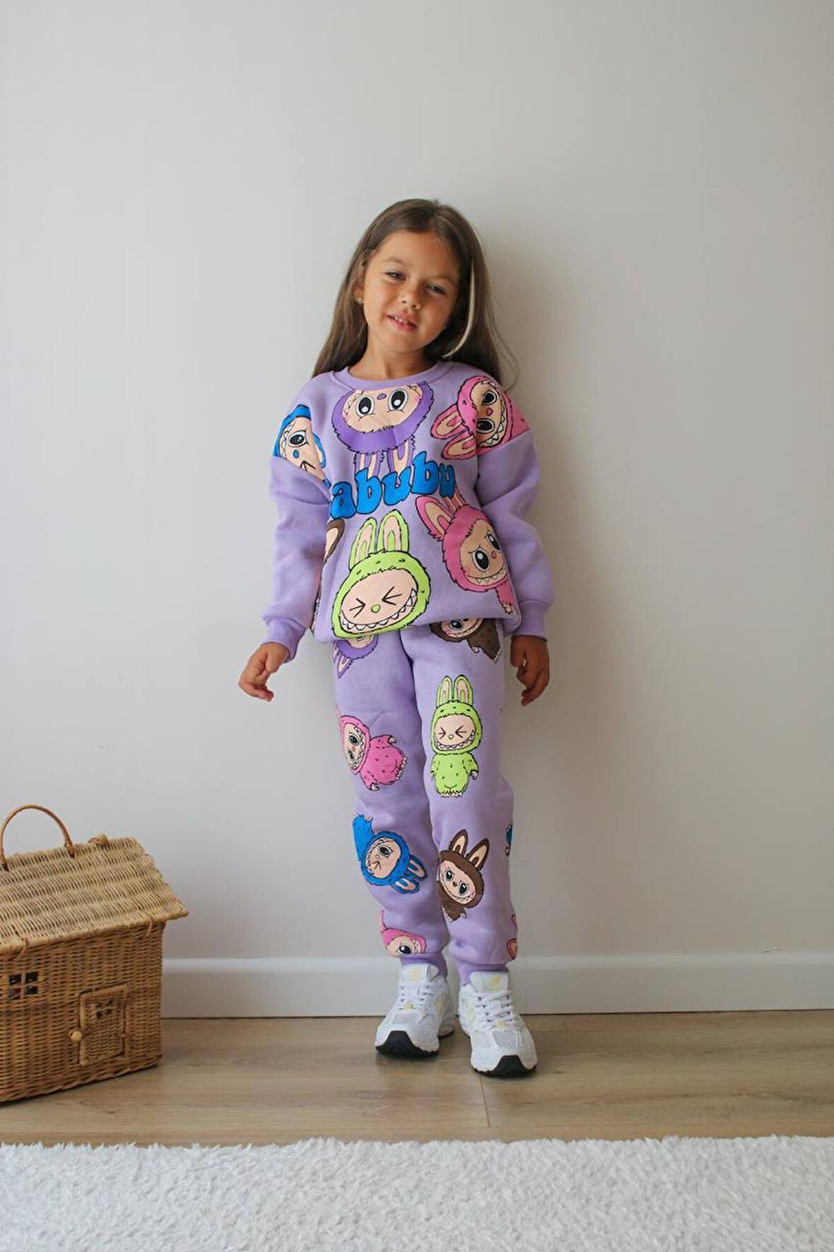 KIZ ÇOCUK LABUBU MODELLİ 3 İPLİK ŞARDONLU EŞOFMAN TAKIMI