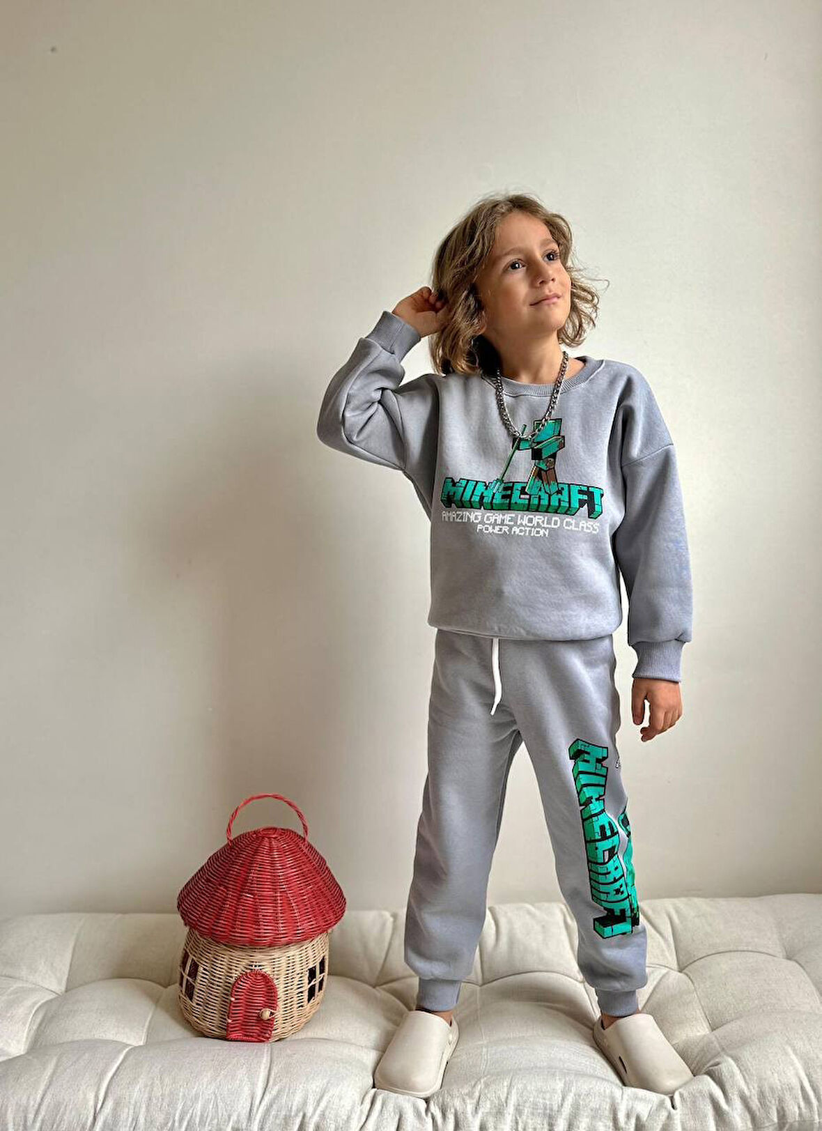 ERKEK ÇOCUK MİNECRAFT MODELLİ 3 İPLİK ŞARDONLU EŞOFMAN TAKIMI