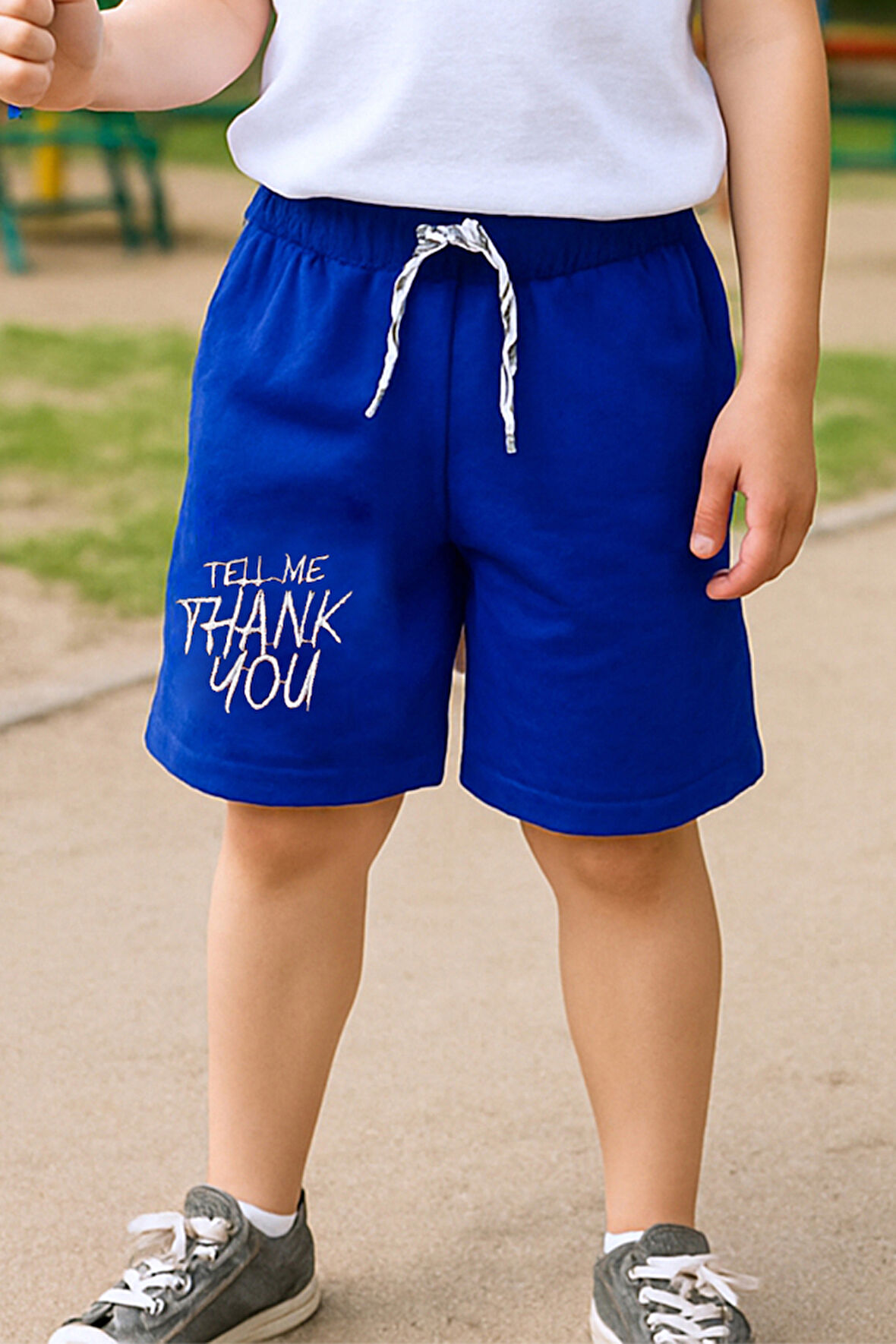 ERKEK ÇOCUK ŞORT CEPLİ DÜZ RENK YAZI BASKILI E34