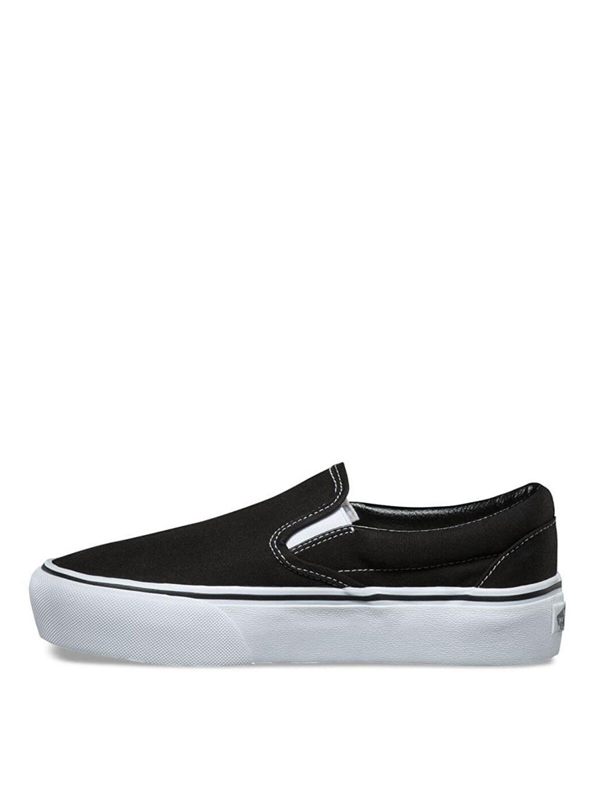 Vans VN00018EBWW1 Ua Classic Slip-On Platform Siyah-Beyaz Lifestyle Ayakkabı