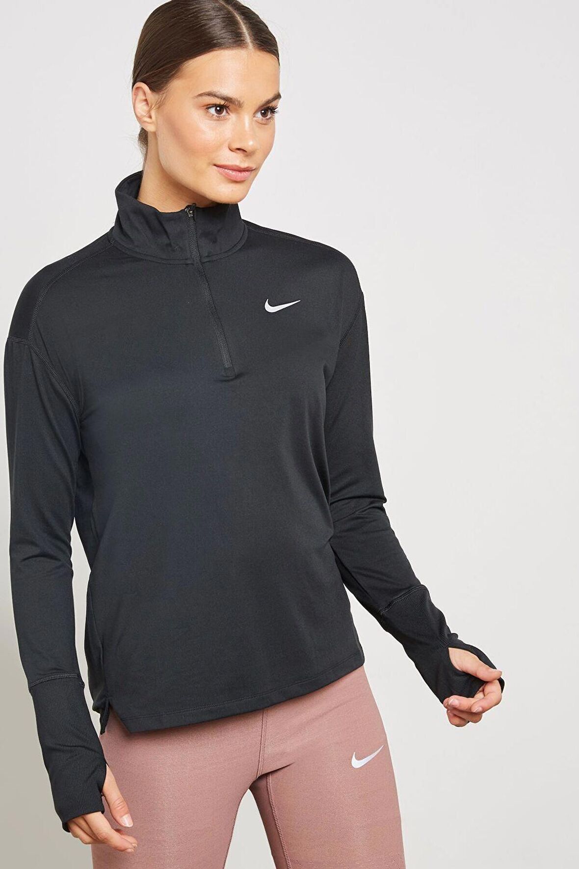 Nike Dri-Fit Element Running Siyah Çeyrek Fermuar Kadın Koşu Üstü