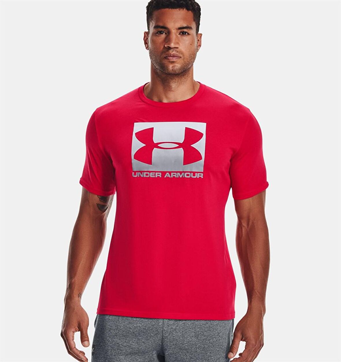 Under Armour UA Boxed Sportstyle SS Erkek T-Shirt